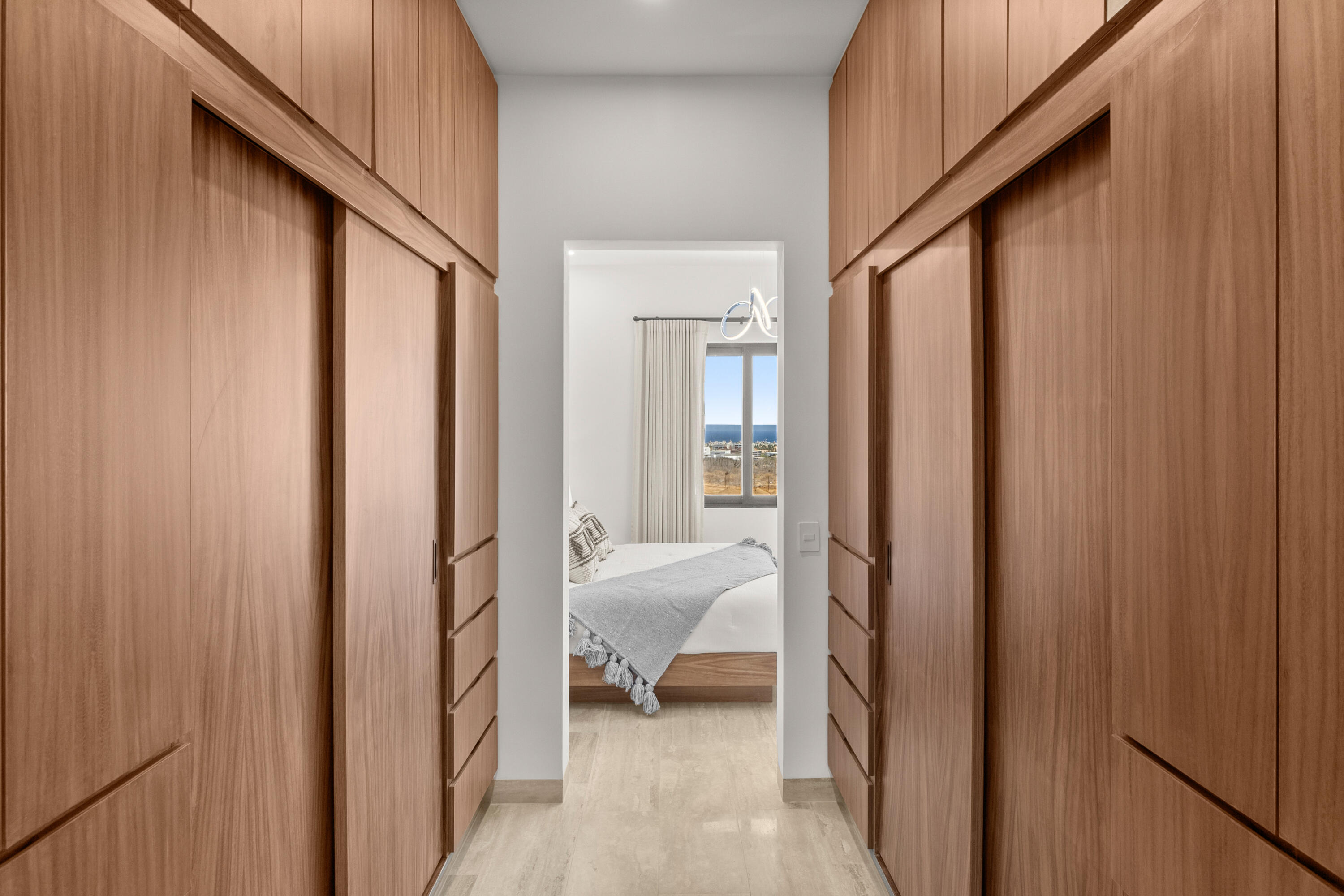 MLS #25-1980 image #11