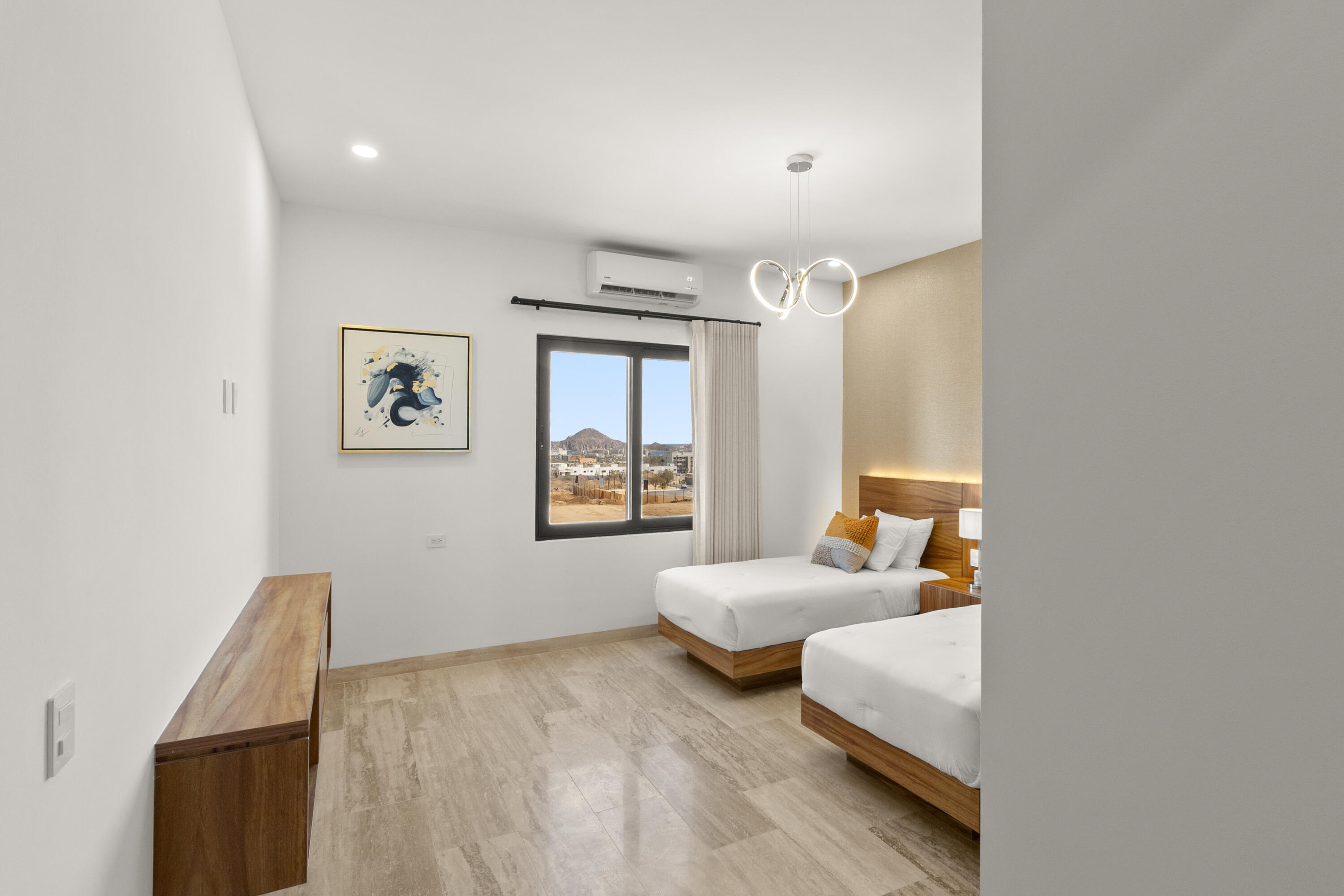 MLS #25-1980 image #9