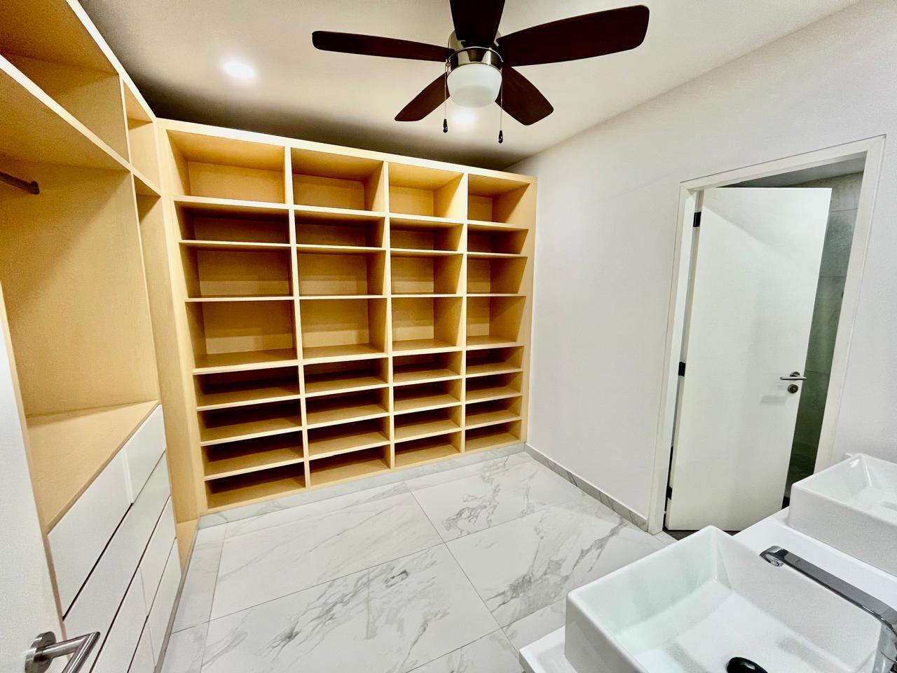 MLS #25-1985 image #24