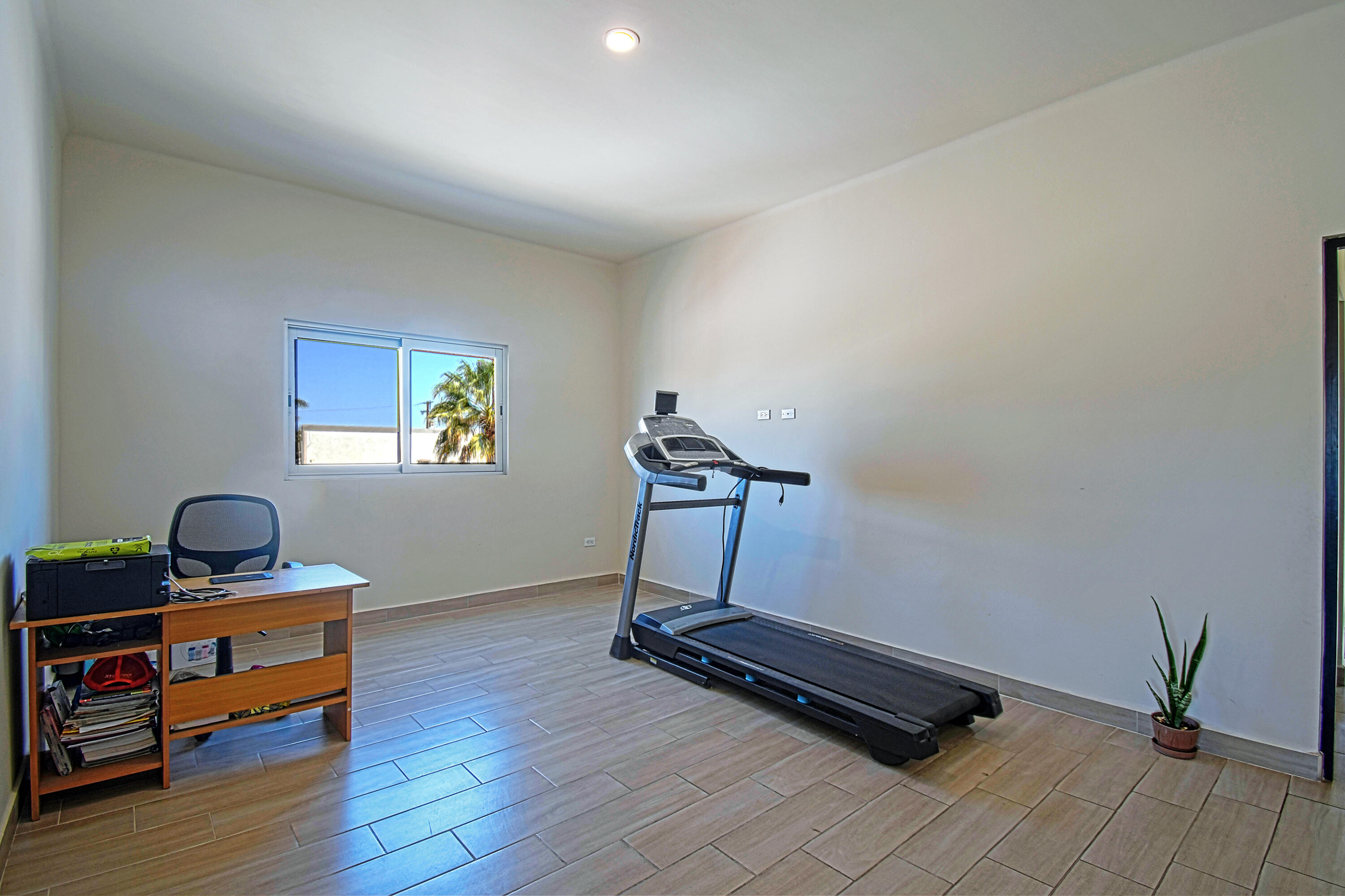 MLS #25-1989 image #19