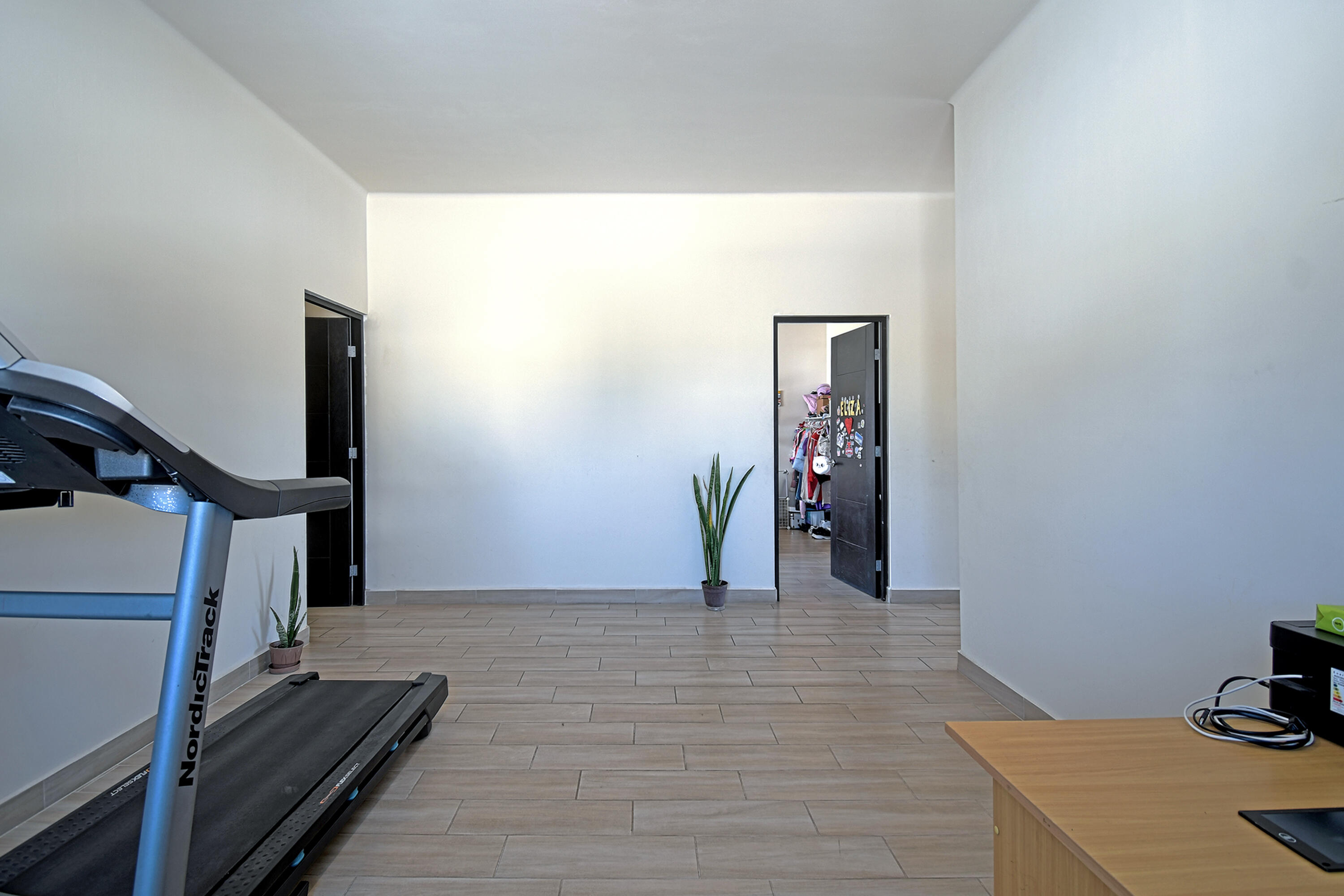 MLS #25-1989 image #21