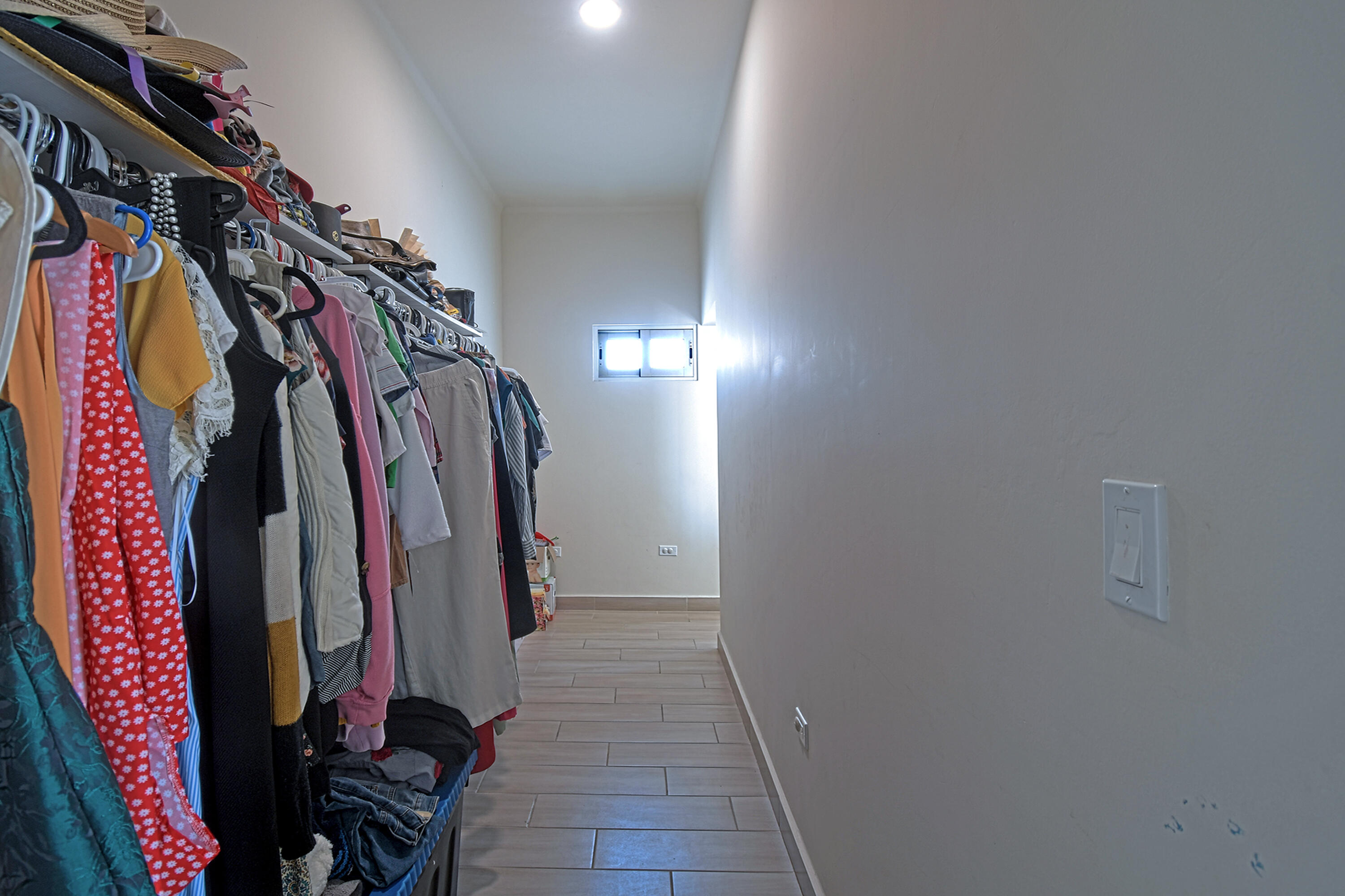 MLS #25-1989 image #22