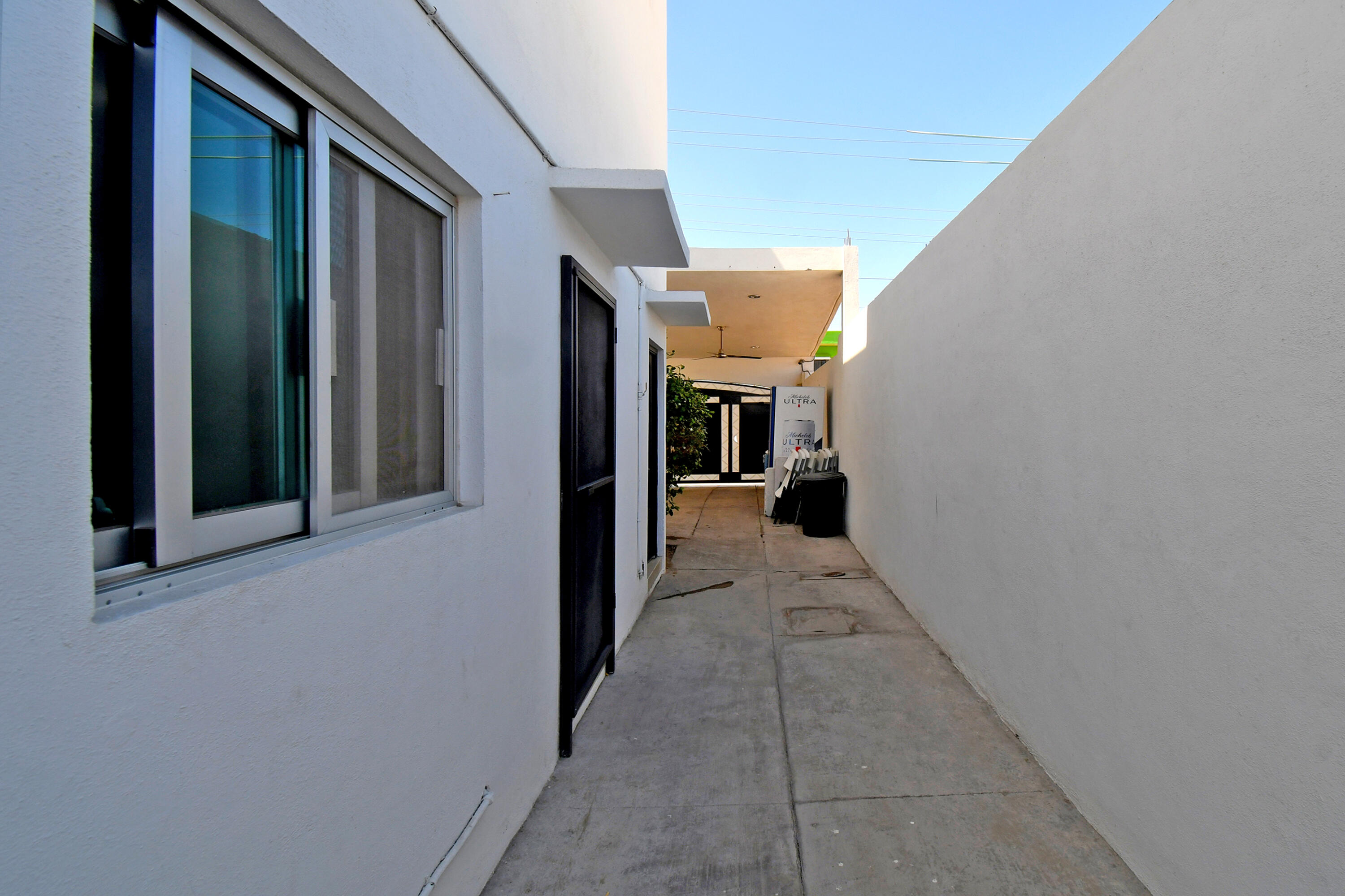 MLS #25-1989 image #42