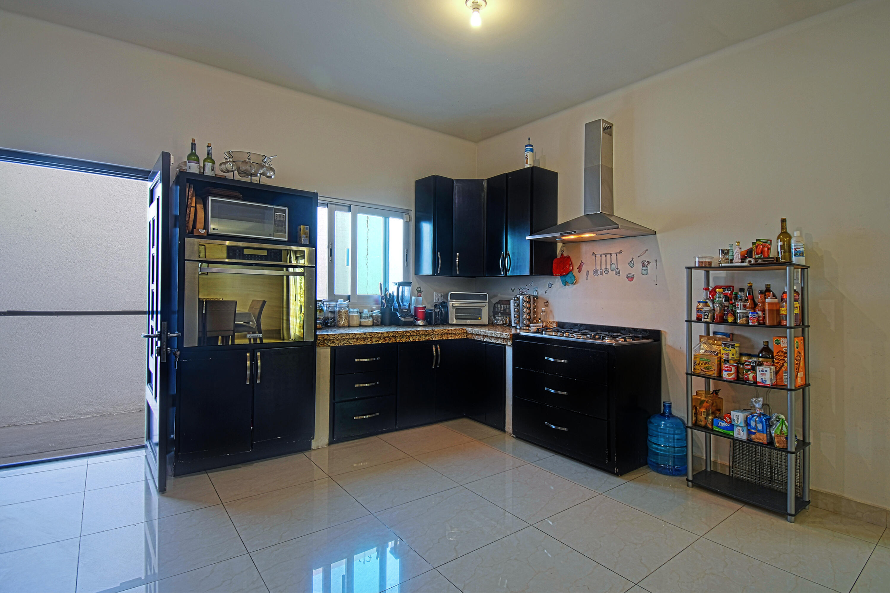 MLS #25-1989 image #8