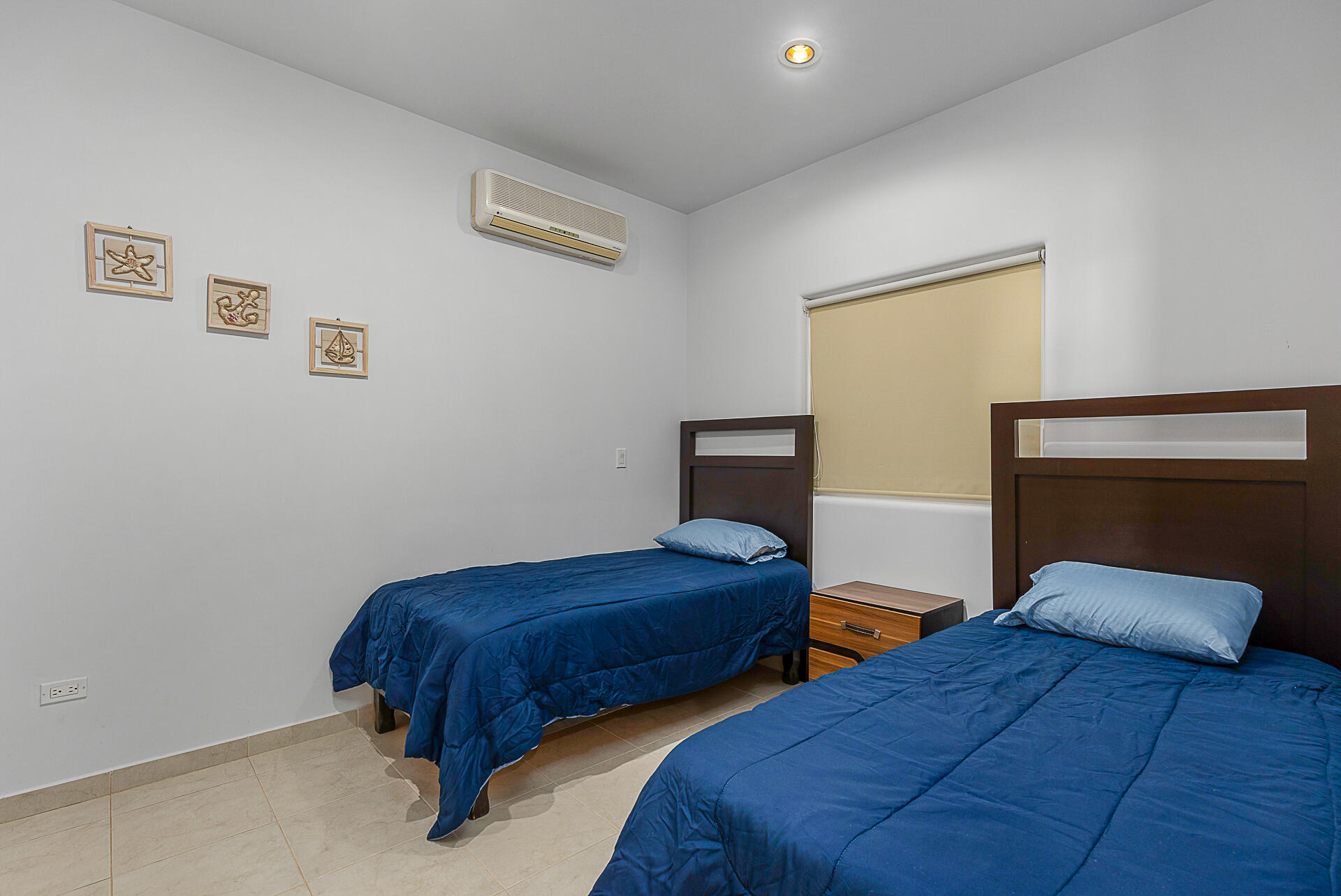 MLS #25-2004 image #11