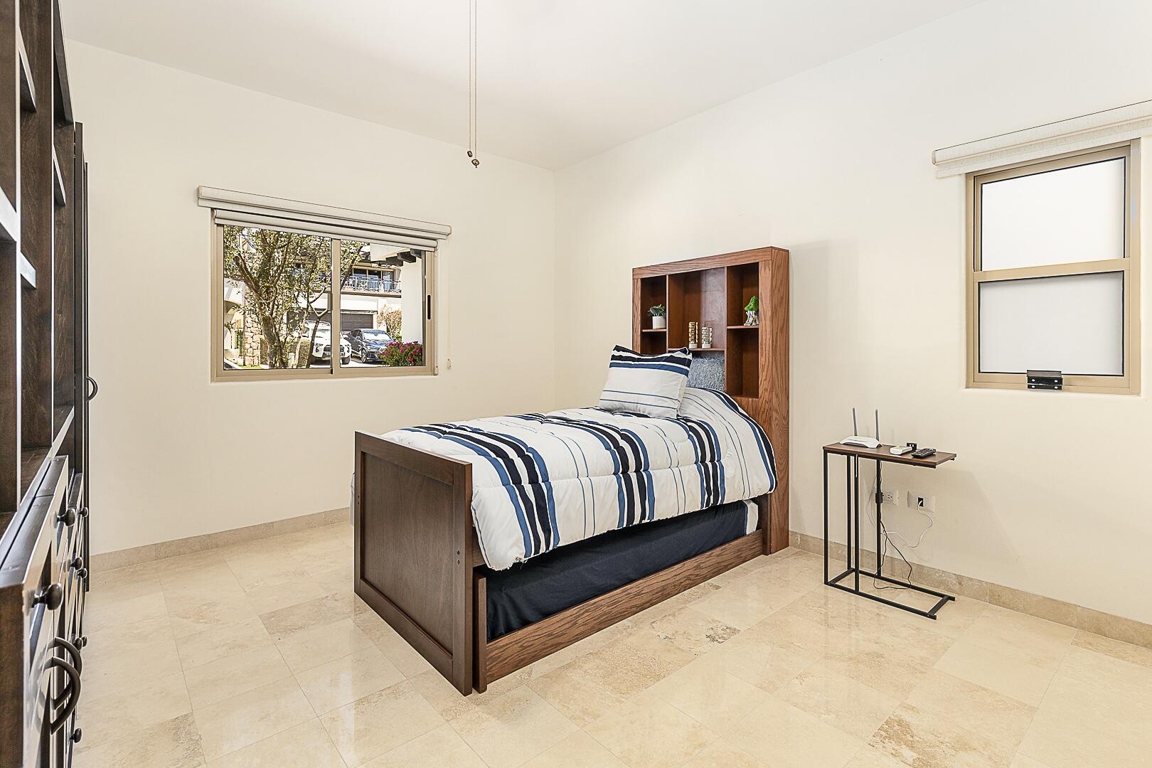 MLS #25-2014 image #18