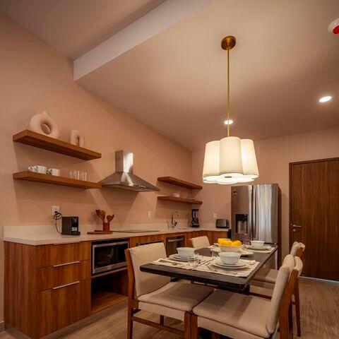 MLS #25-2045 image #2