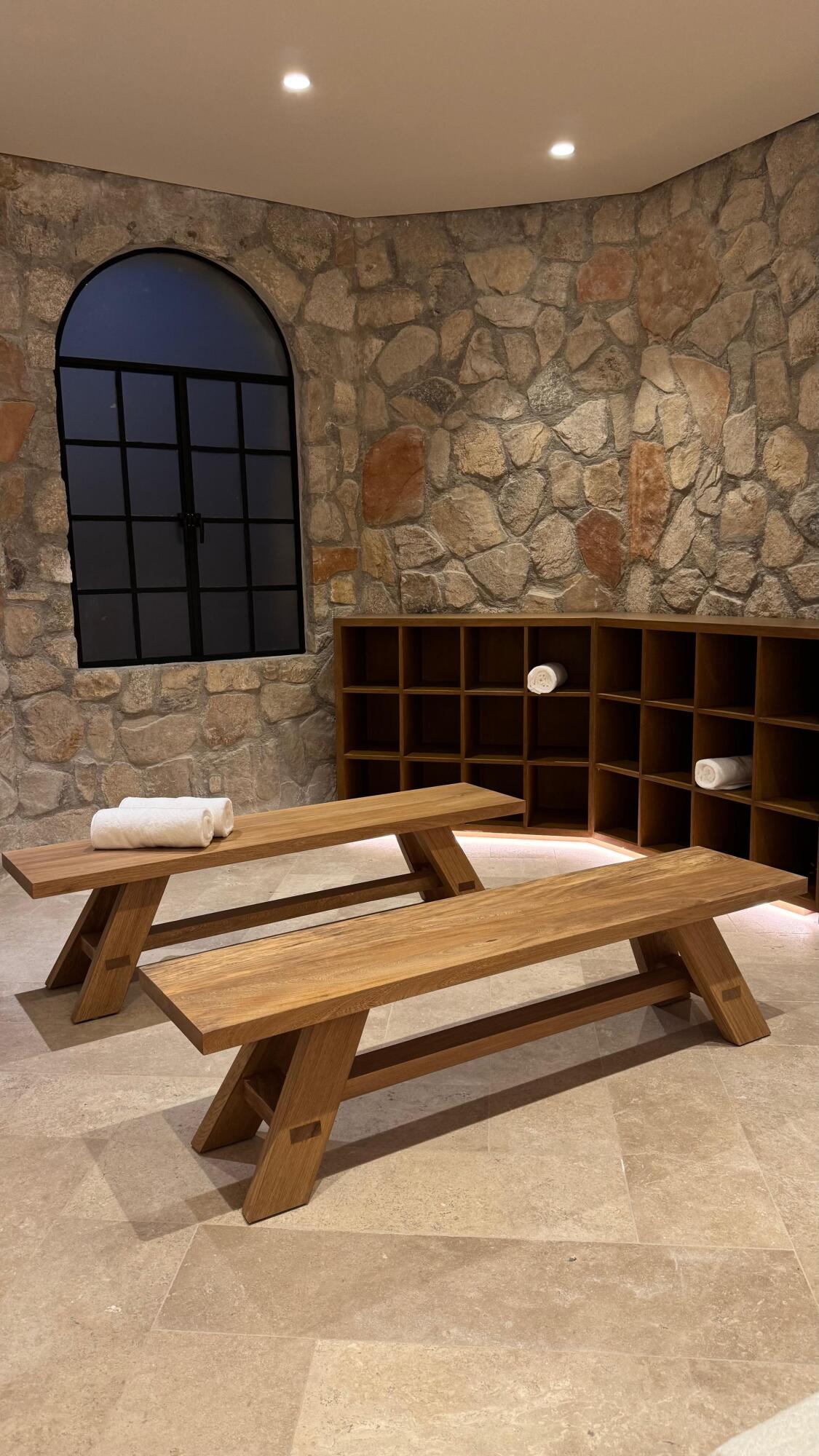 MLS #25-2054 image #14