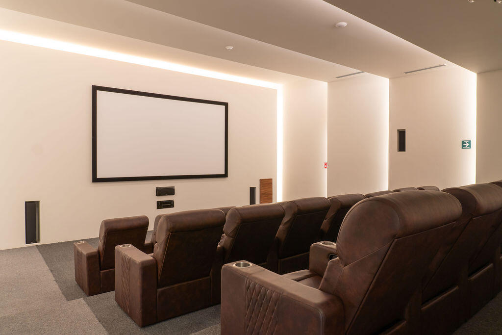 MLS #25-2062 image #14