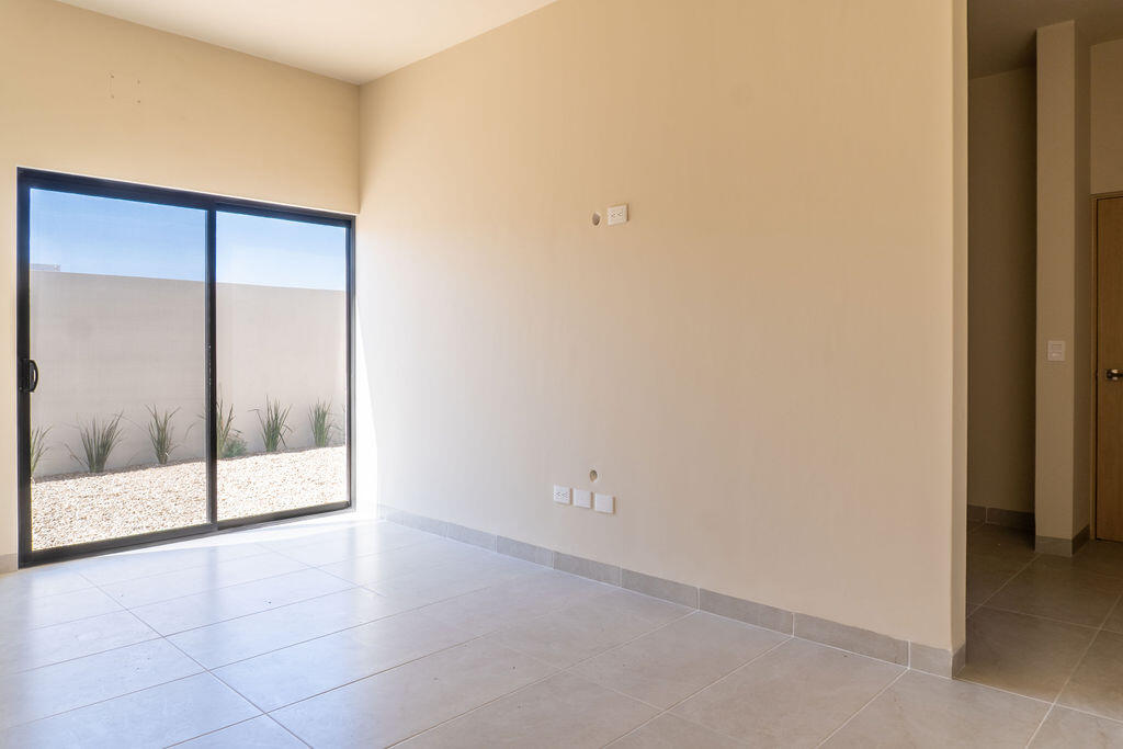 MLS #25-2062 image #7