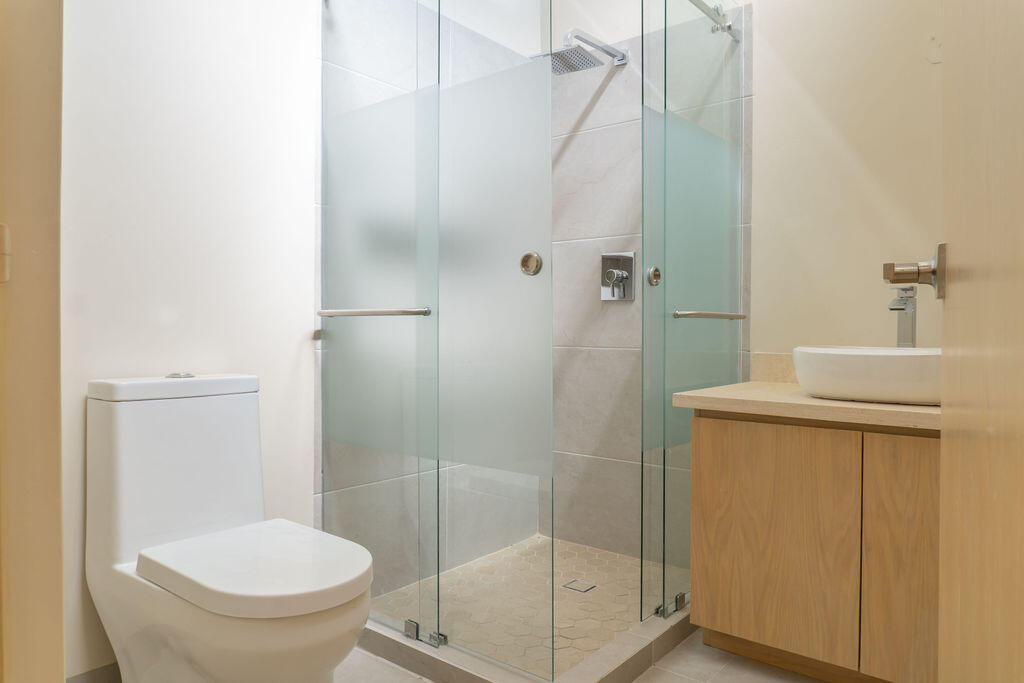 MLS #25-2062 image #8