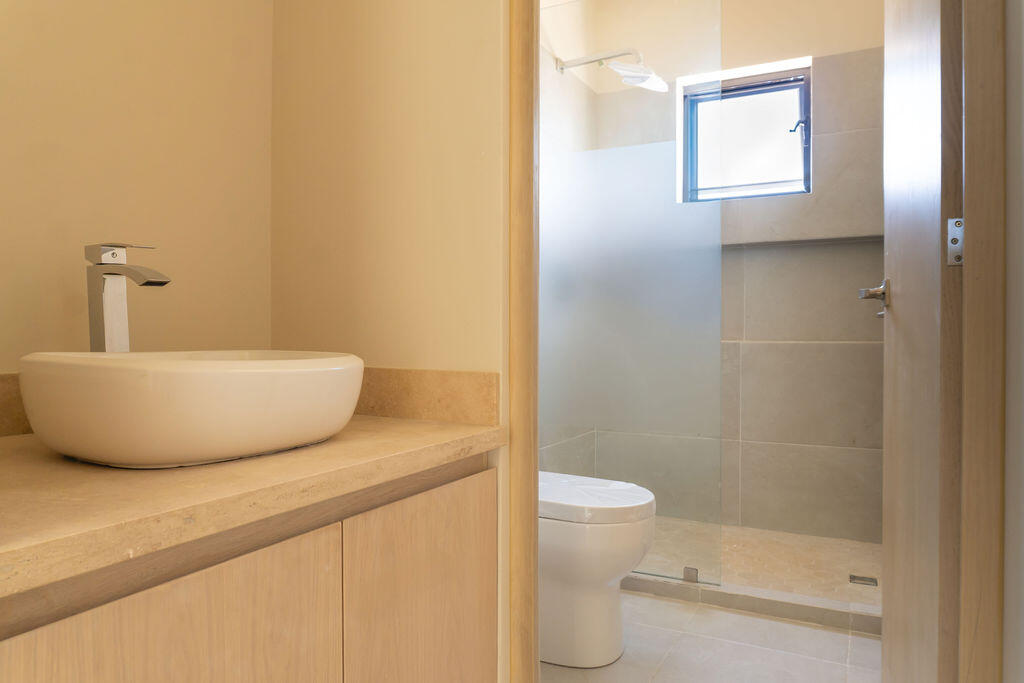 MLS #25-2063 image #7