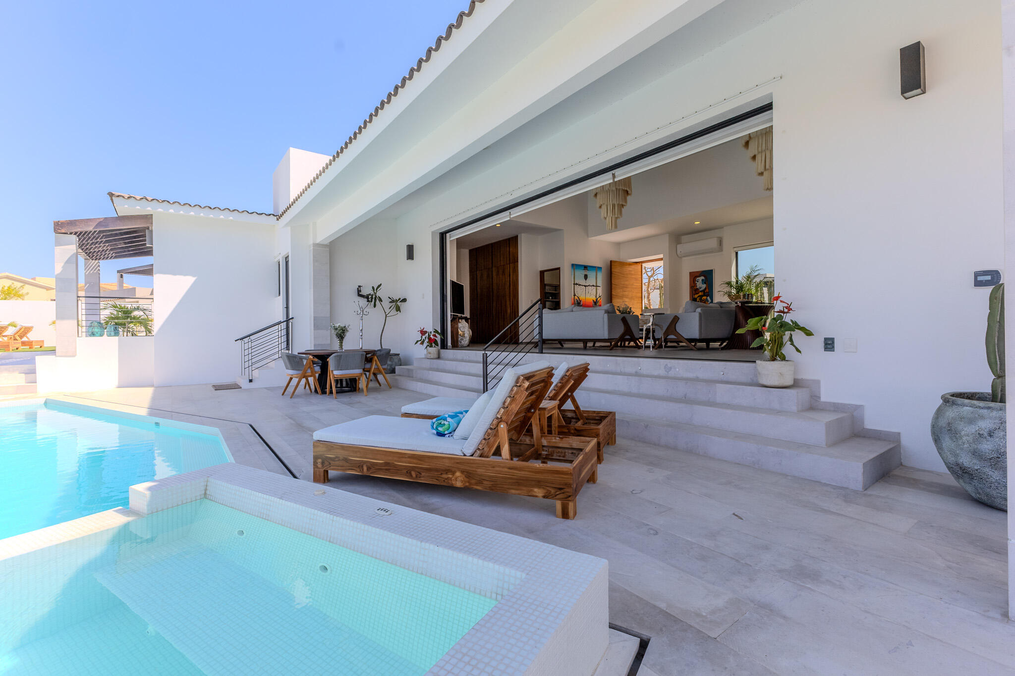 MLS #25-2067 image #32