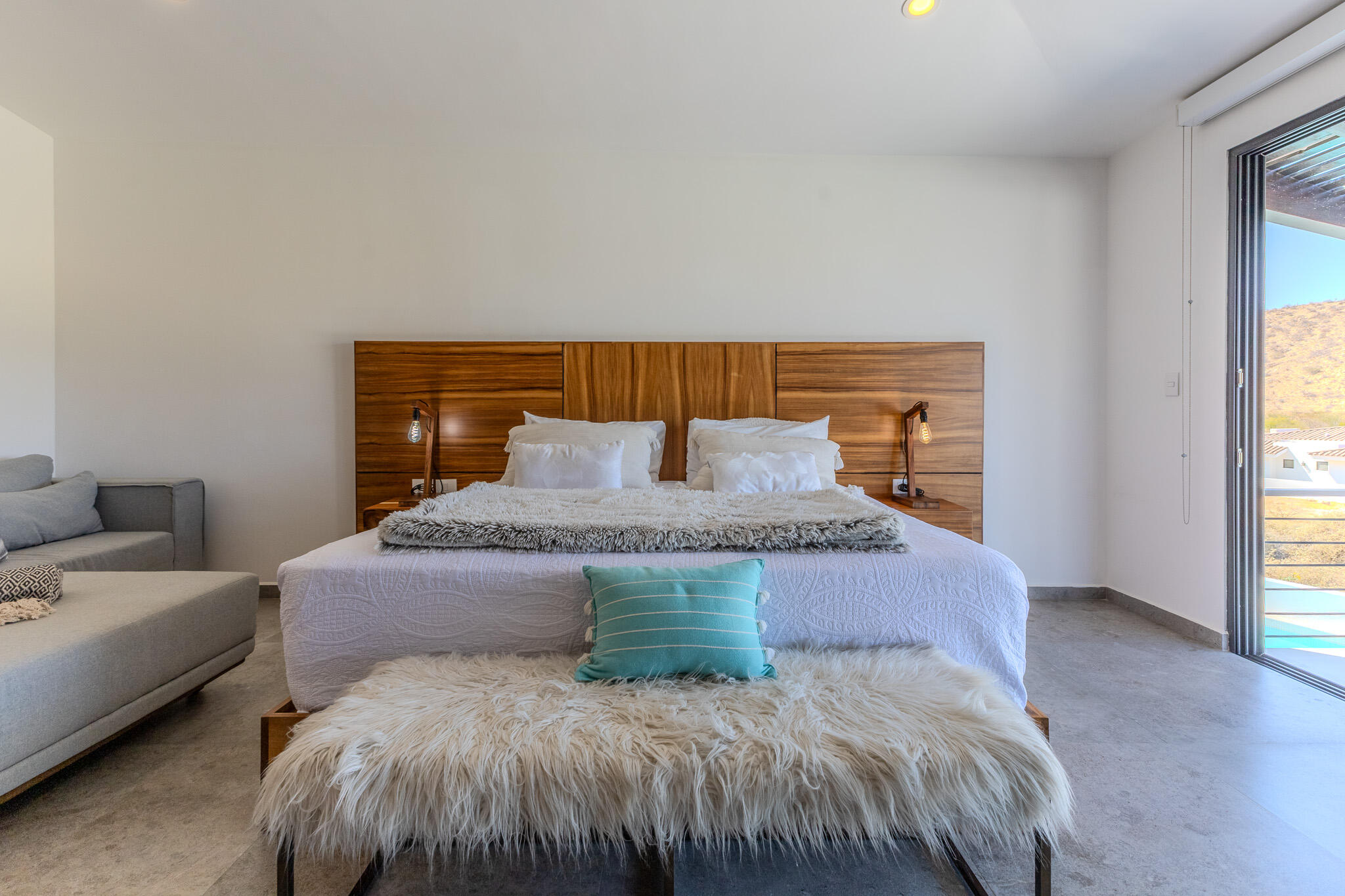 MLS #25-2067 image #43