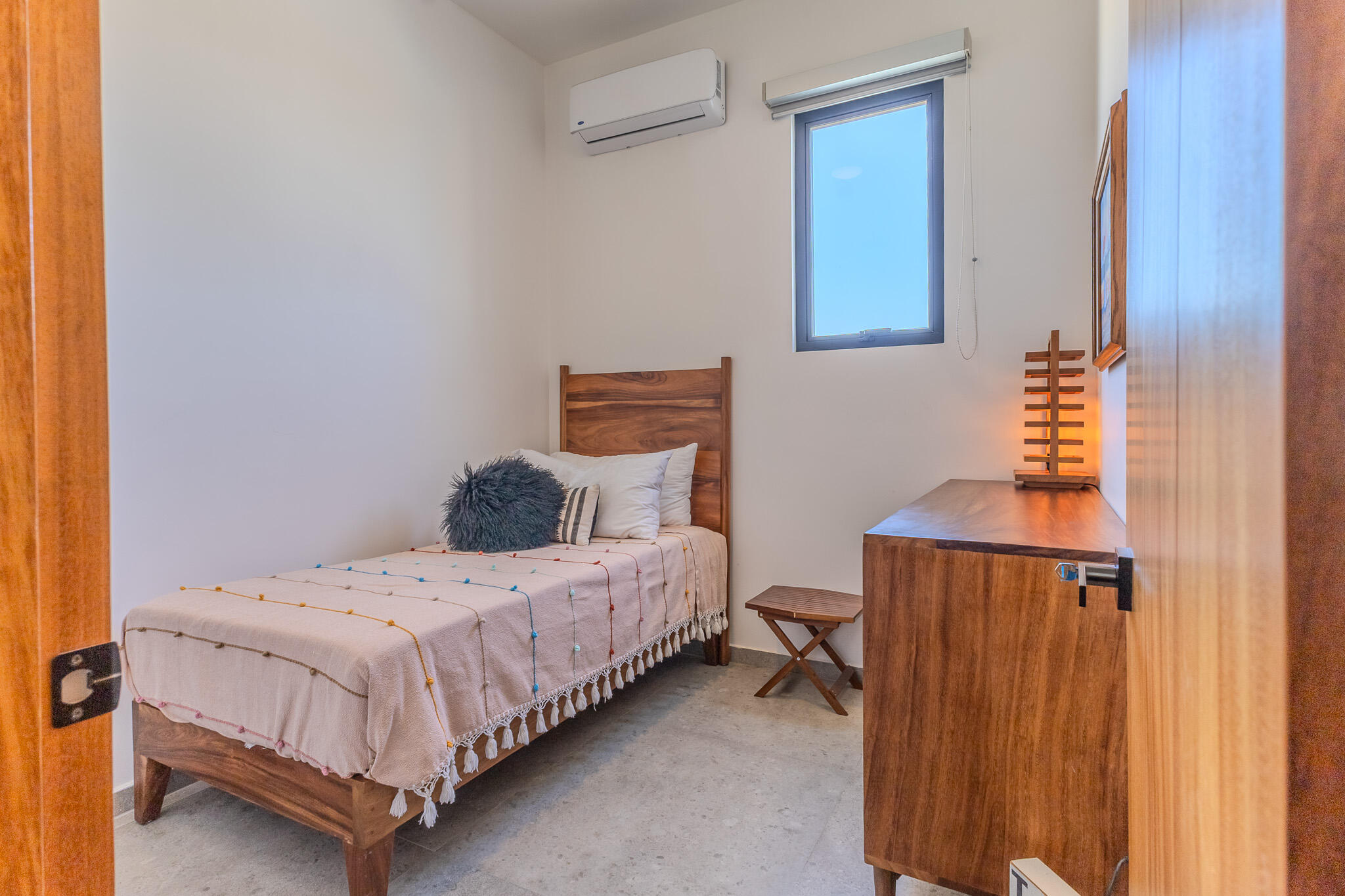 MLS #25-2067 image #64