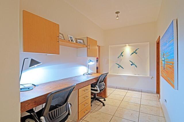 MLS #25-2079 image #18