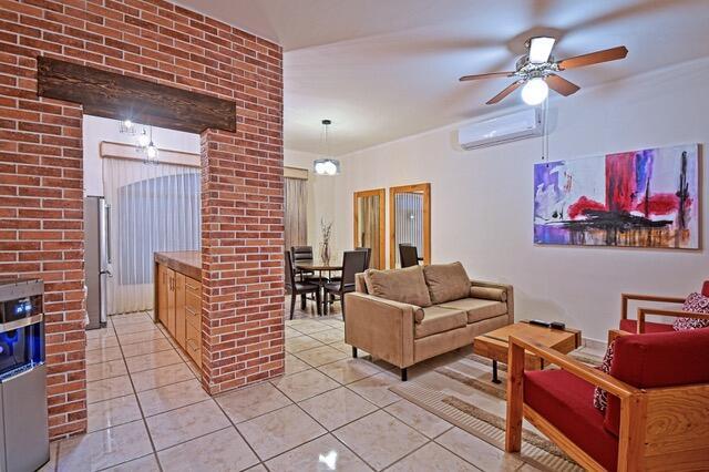 MLS #25-2079 image #19