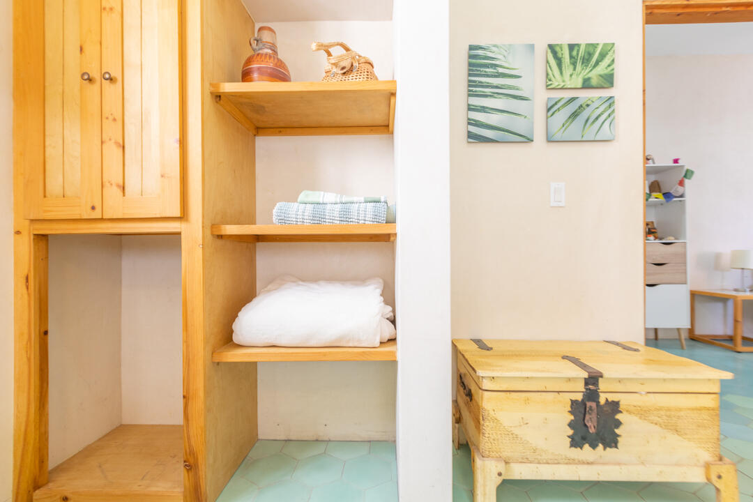 MLS #25-2143 image #10