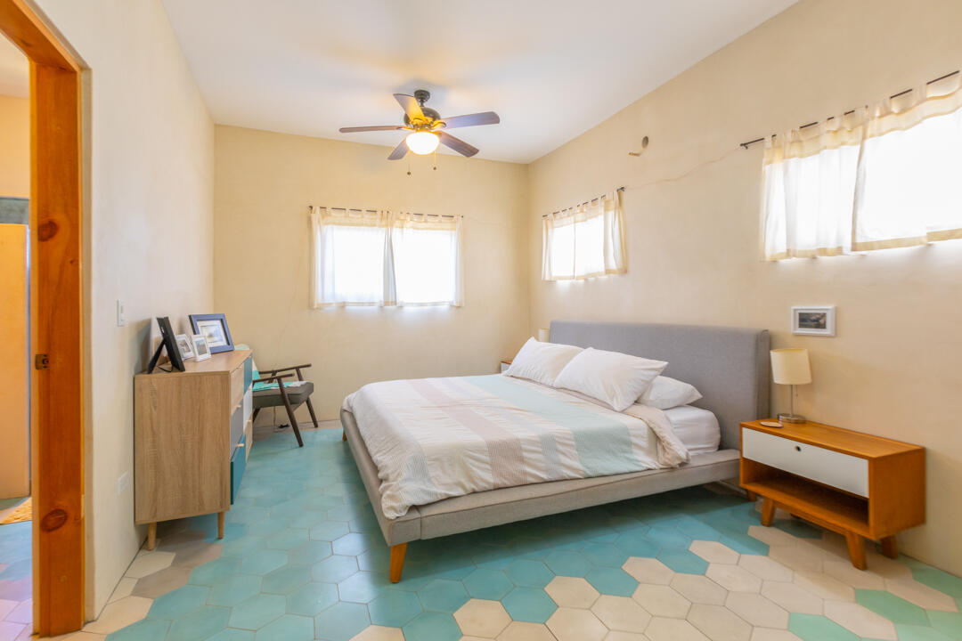 MLS #25-2143 image #11