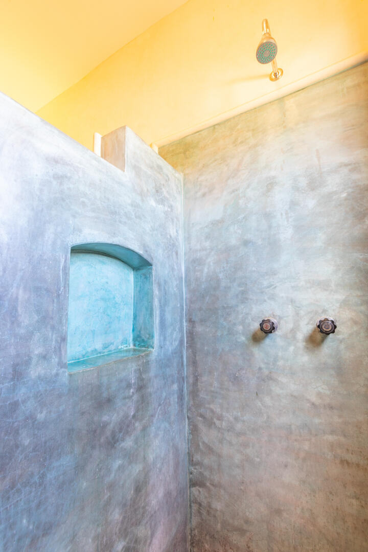 MLS #25-2143 image #16