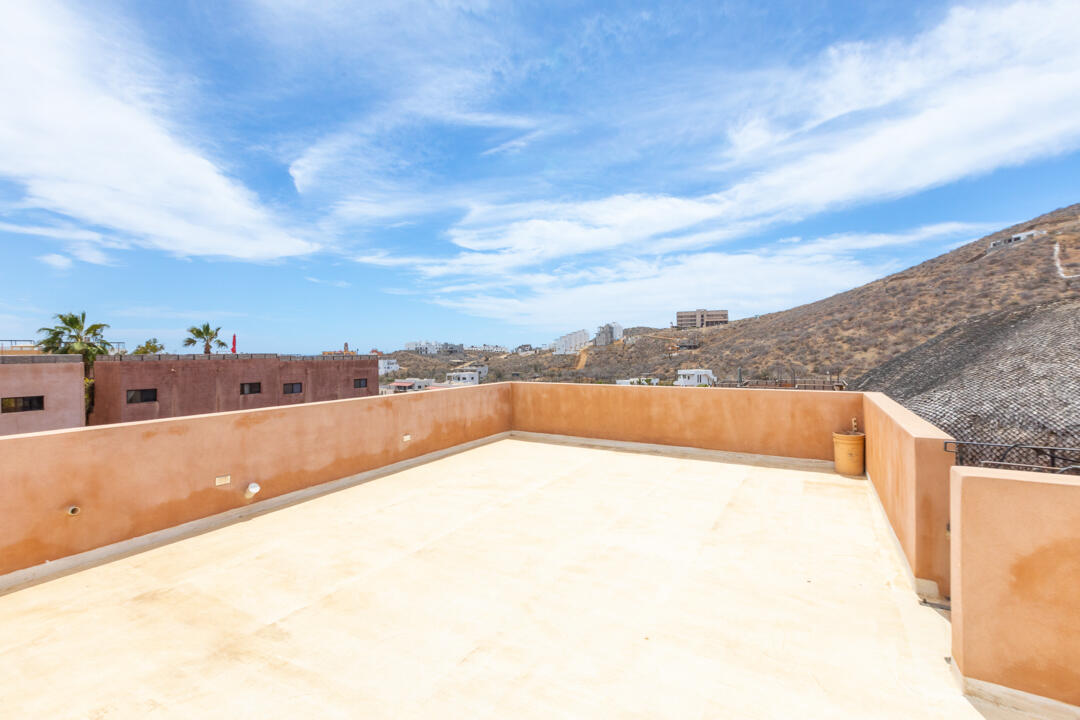 MLS #25-2143 image #22