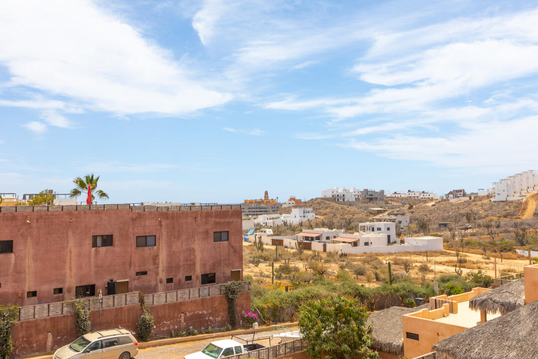 MLS #25-2143 image #23