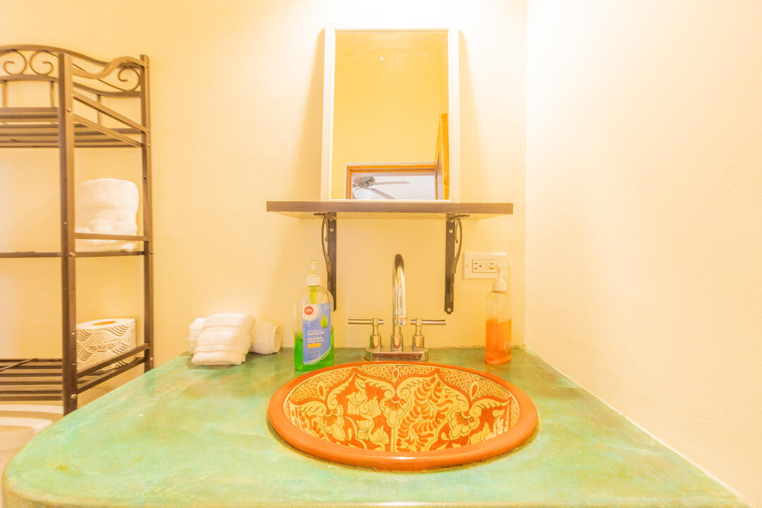 MLS #25-2143 image #40