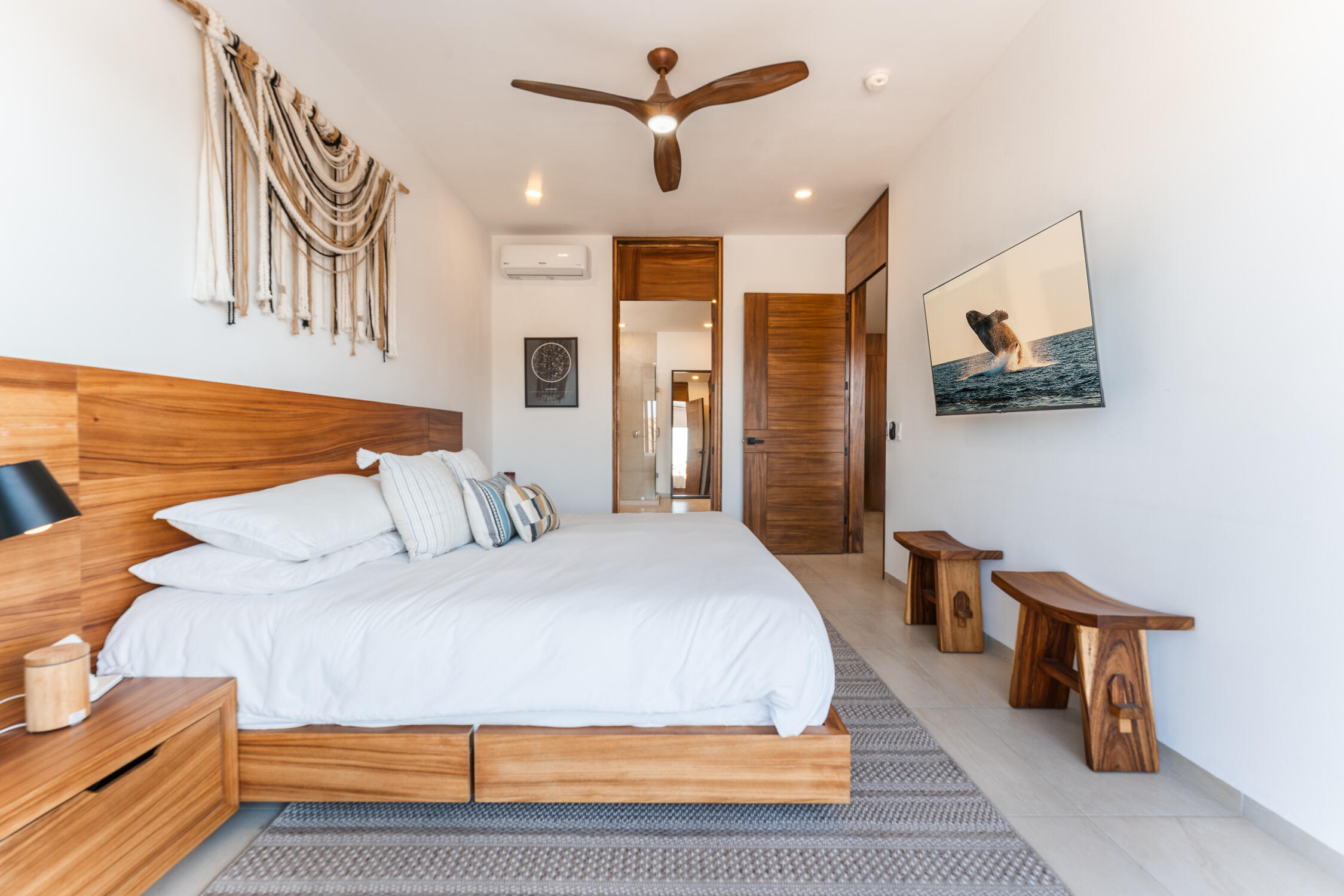 MLS #25-2148 image #10