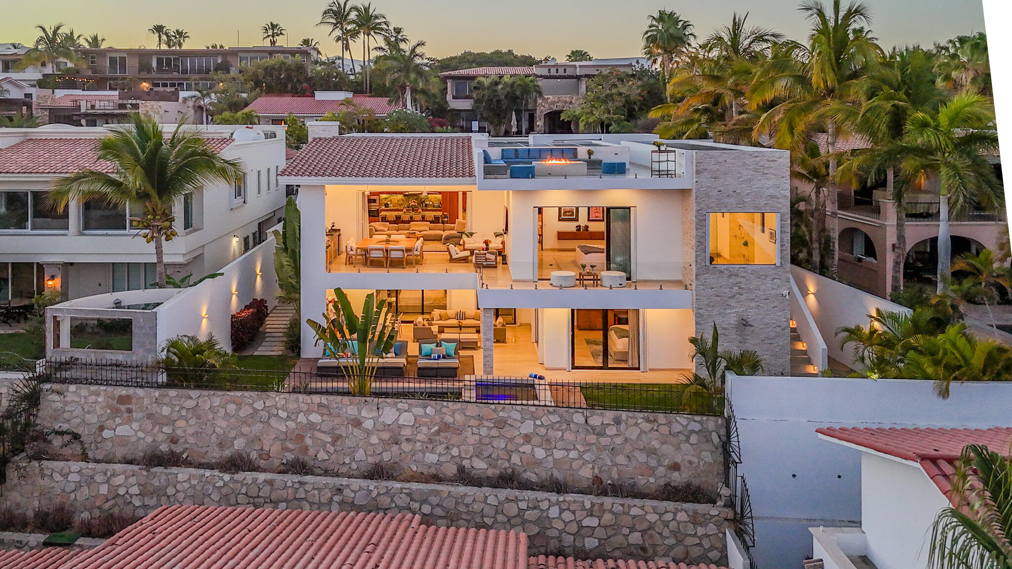 MLS #25-2182 image #0