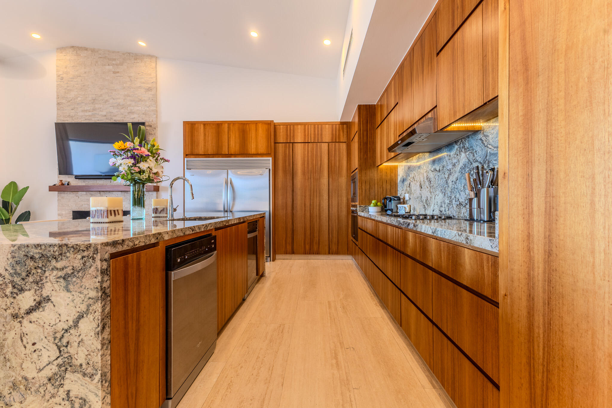 MLS #25-2182 image #13