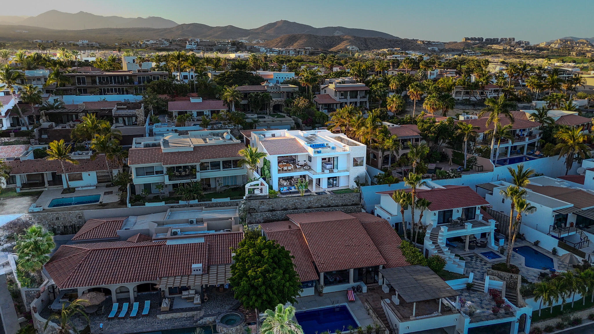 MLS #25-2182 image #2