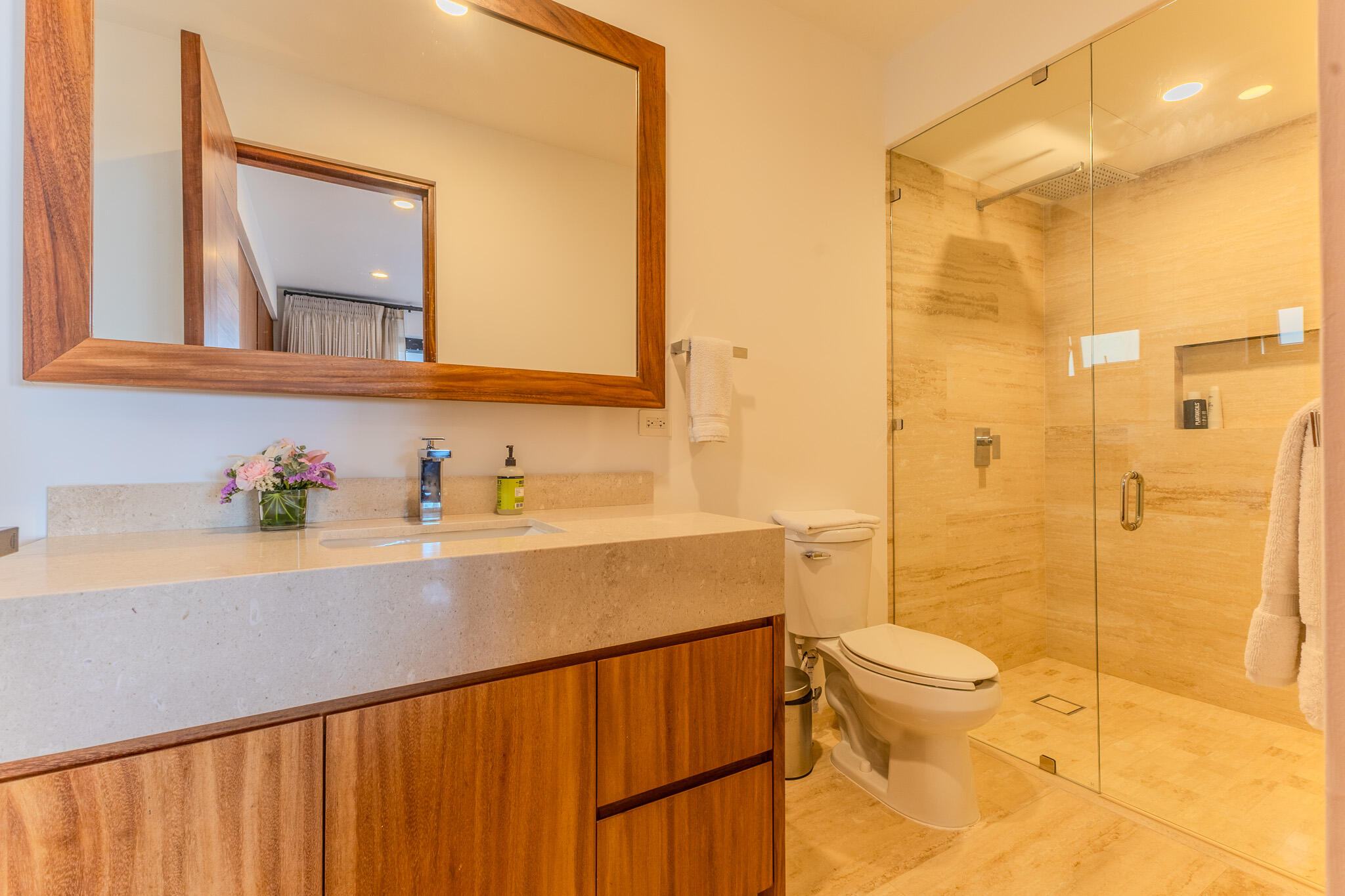 MLS #25-2182 image #58