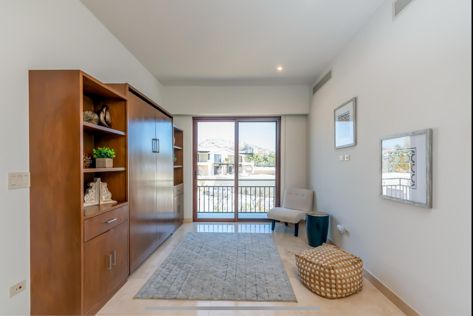 MLS #25-2193 image #8