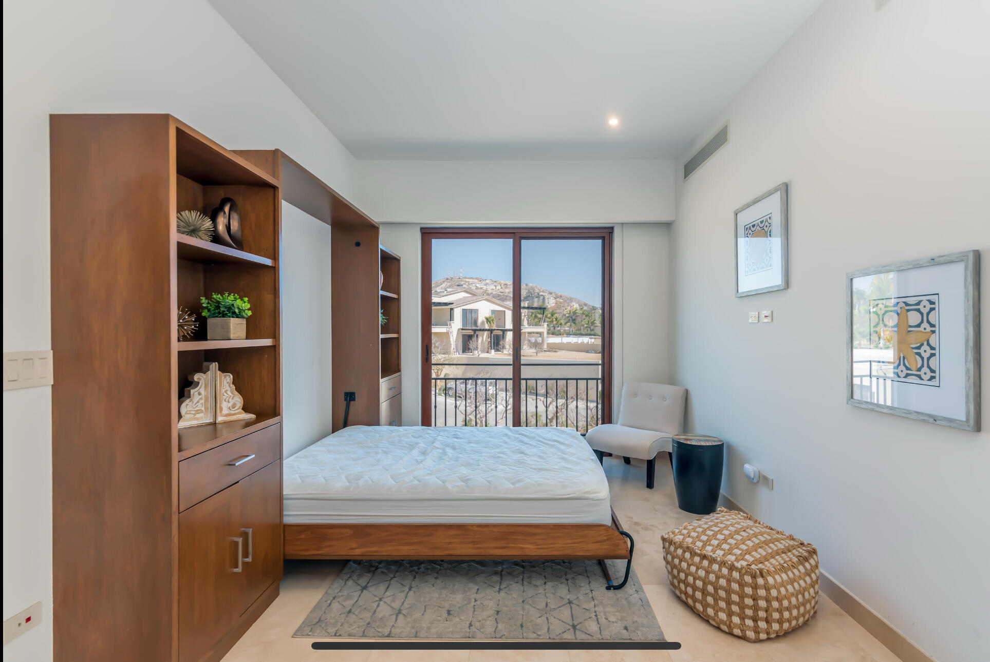 MLS #25-2193 image #9