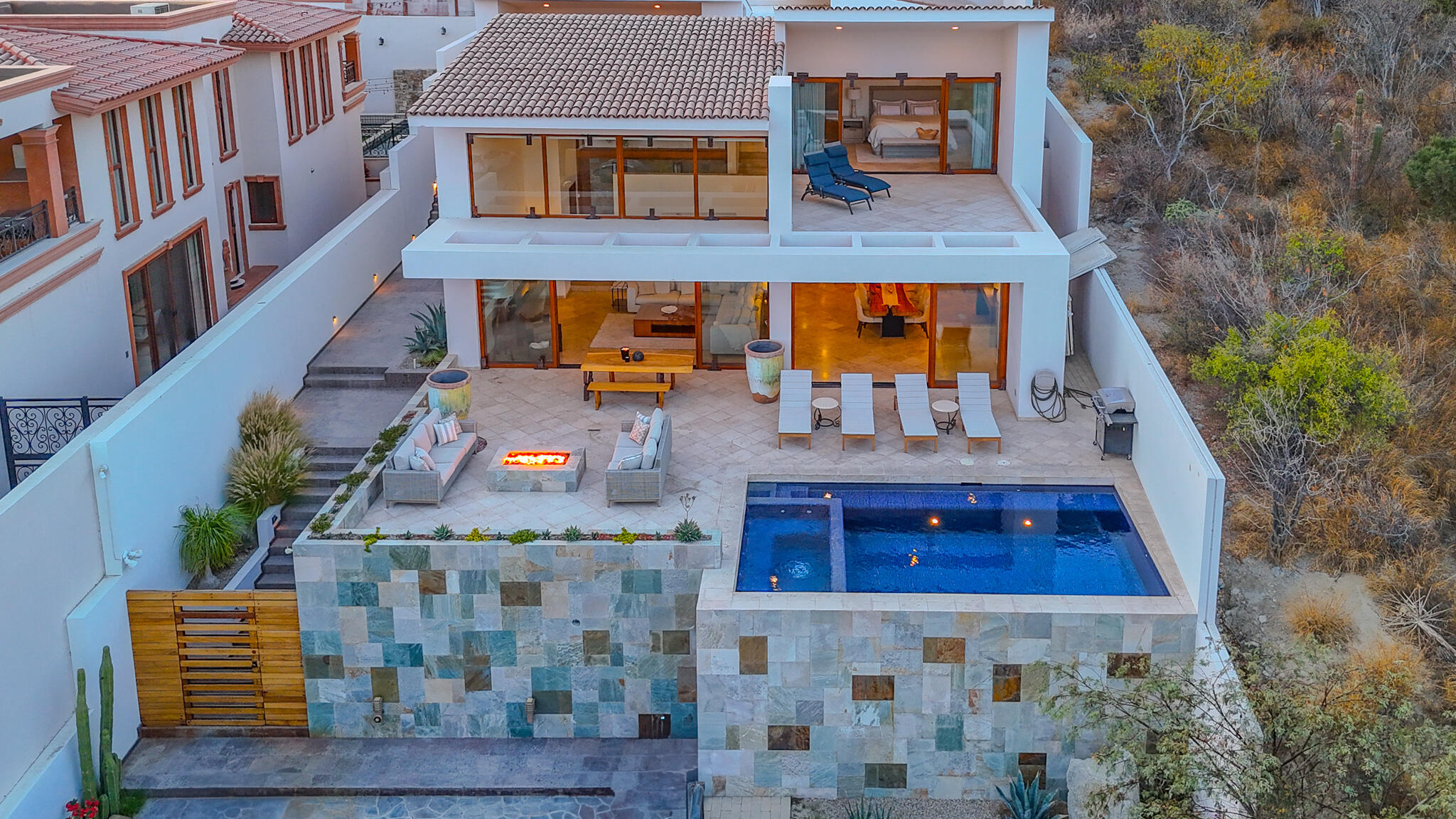 MLS #25-2197 image #2