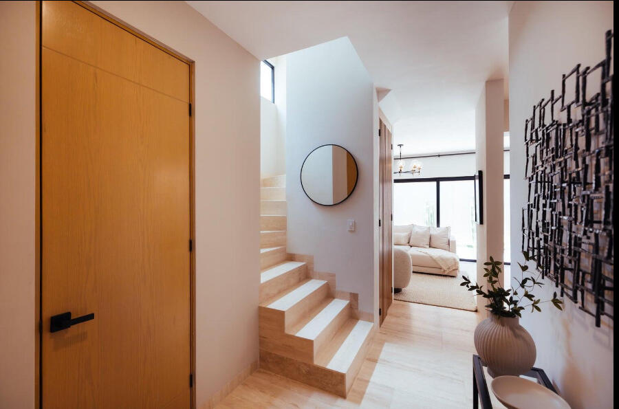 MLS #24-3945 image #2