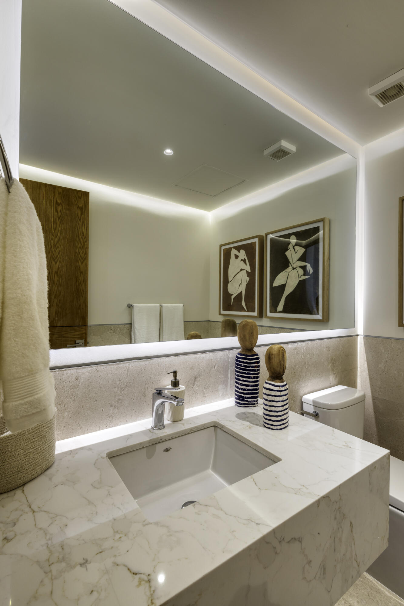 MLS #25-2209 image #16