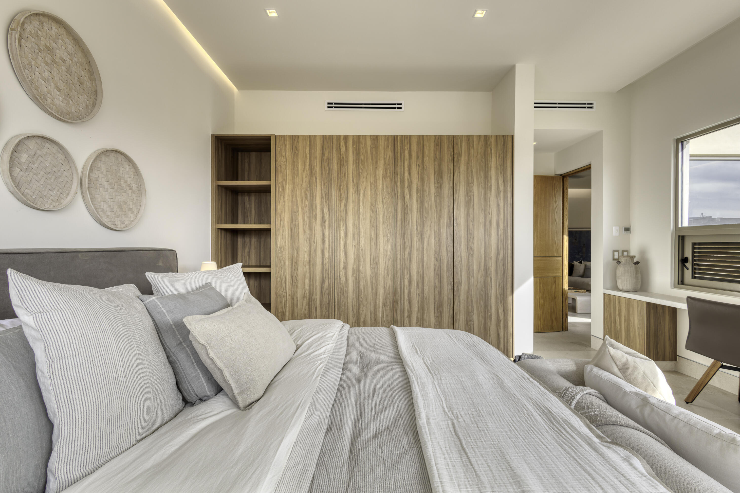 MLS #25-2209 image #37