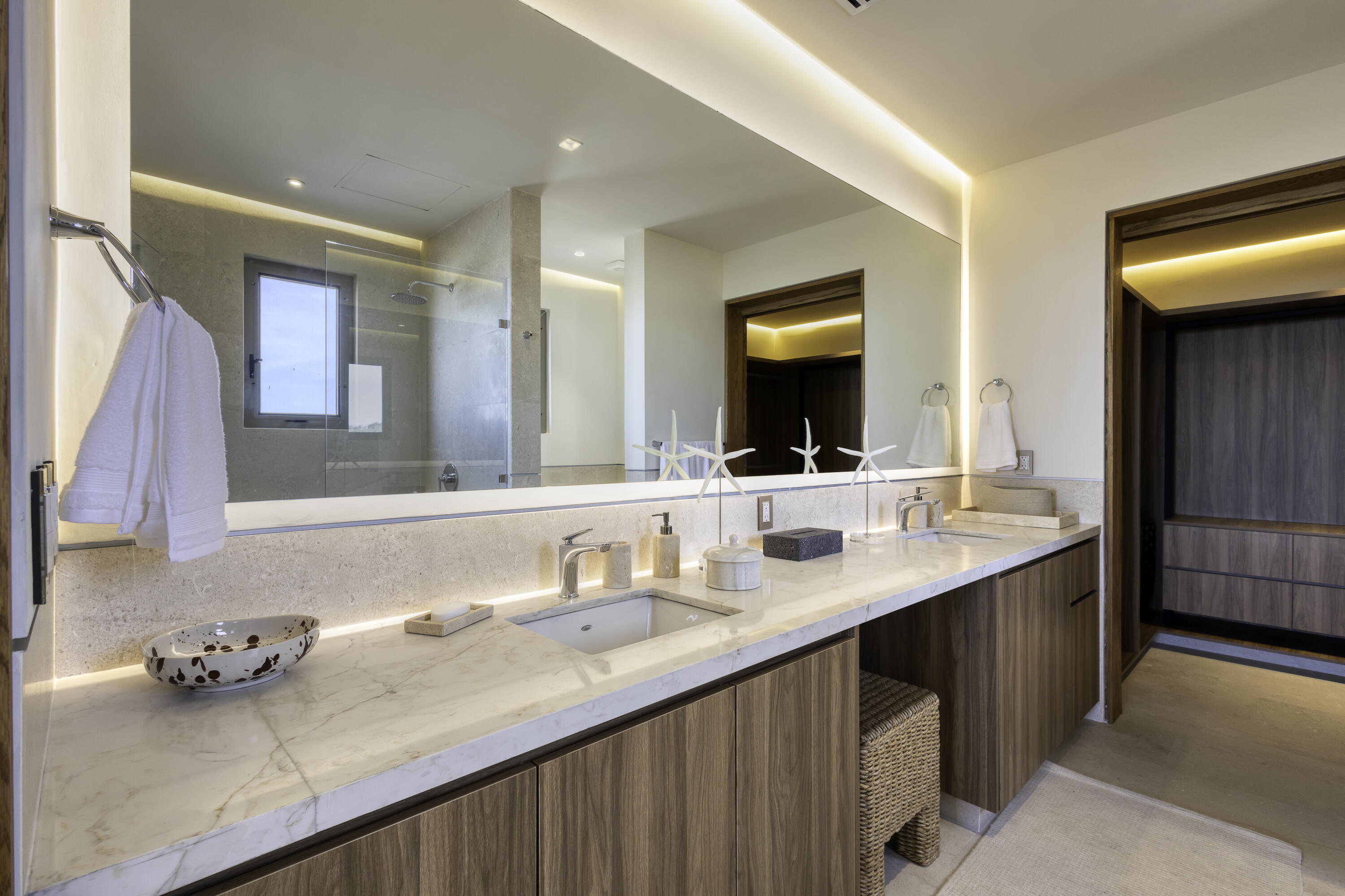 MLS #25-2209 image #45