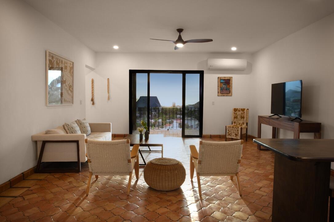 MLS #25-2261 image #5