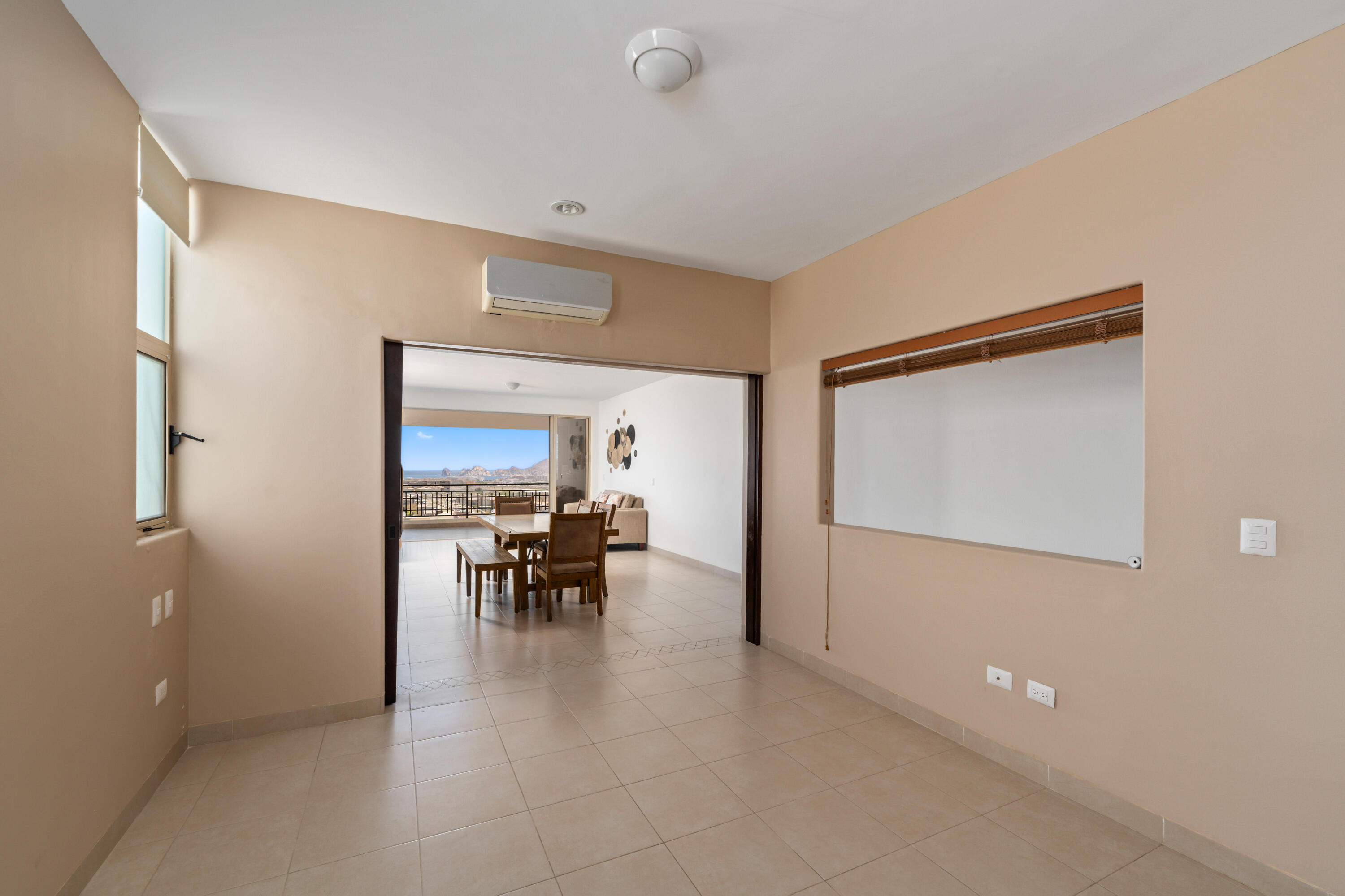 MLS #25-2278 image #10