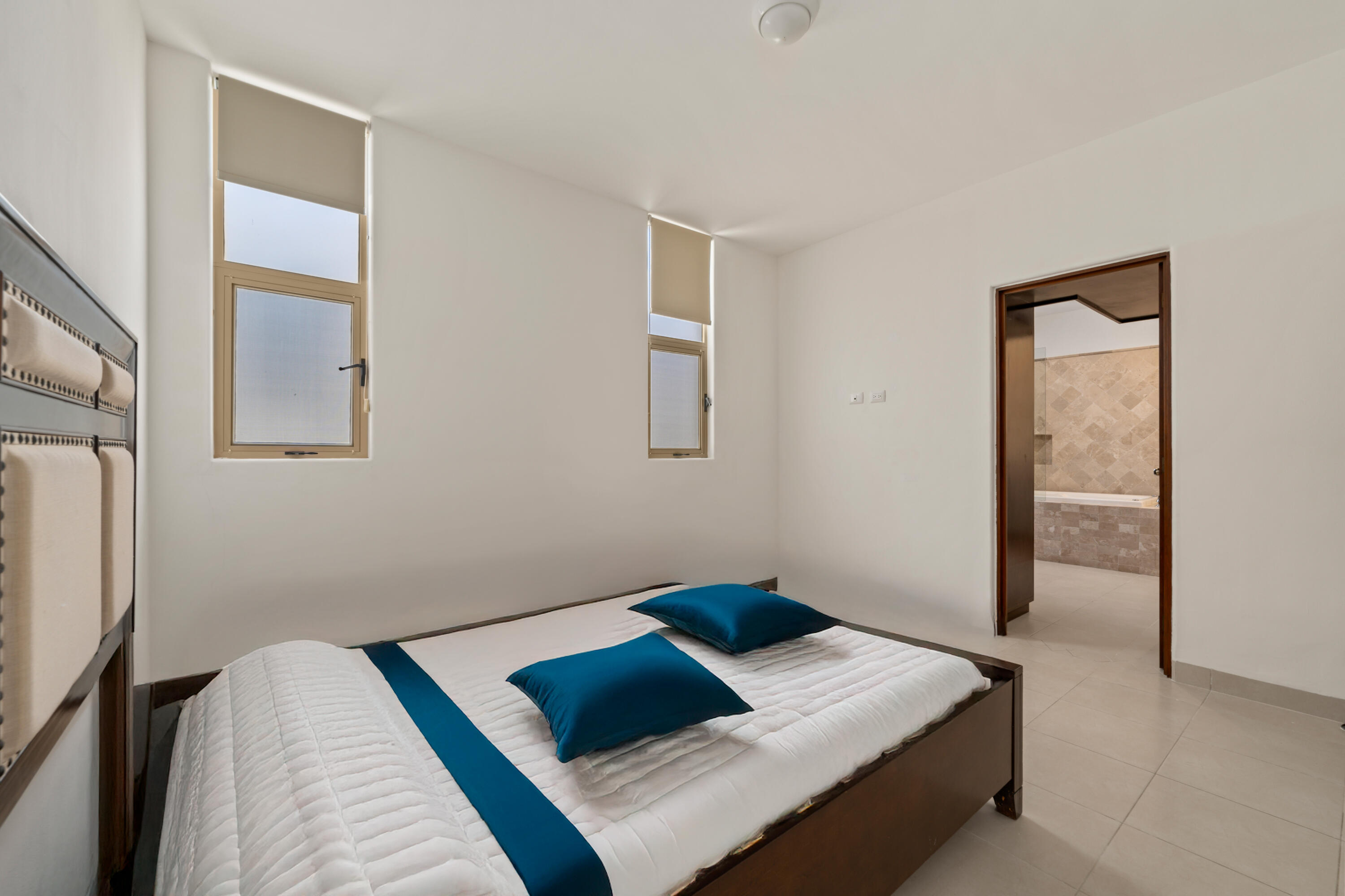 MLS #25-2278 image #14