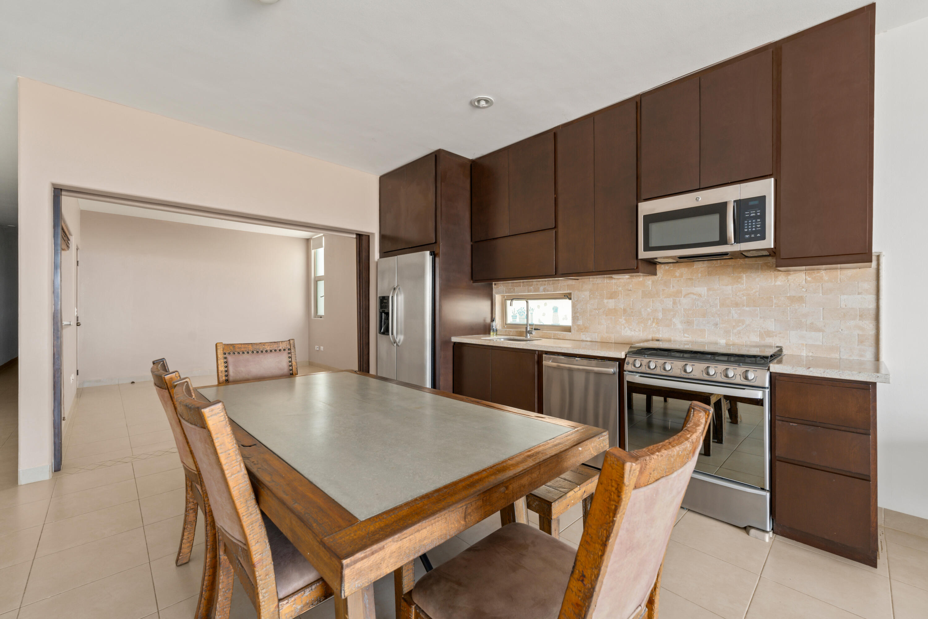 MLS #25-2278 image #9