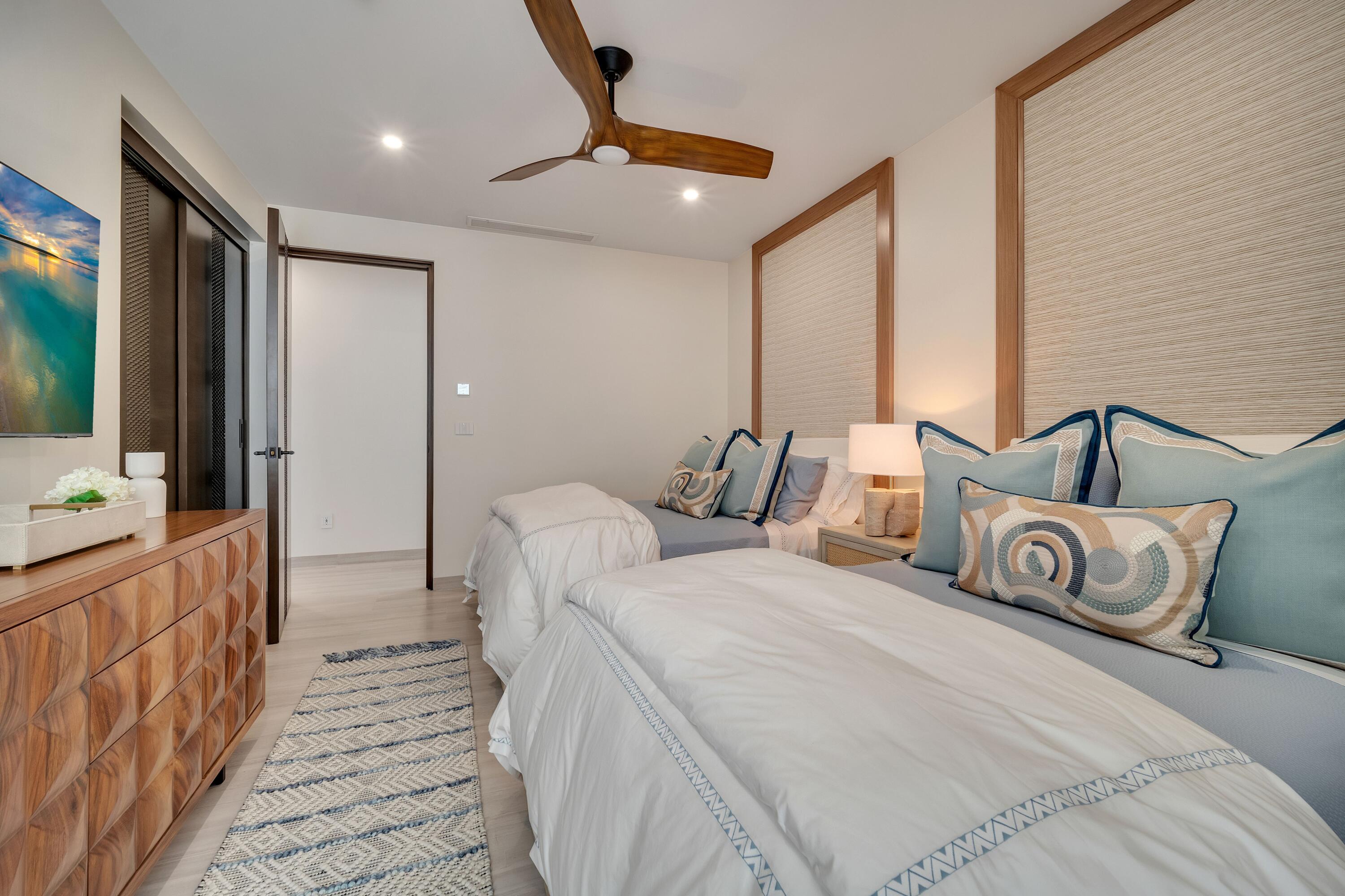 MLS #25-2333 image #16