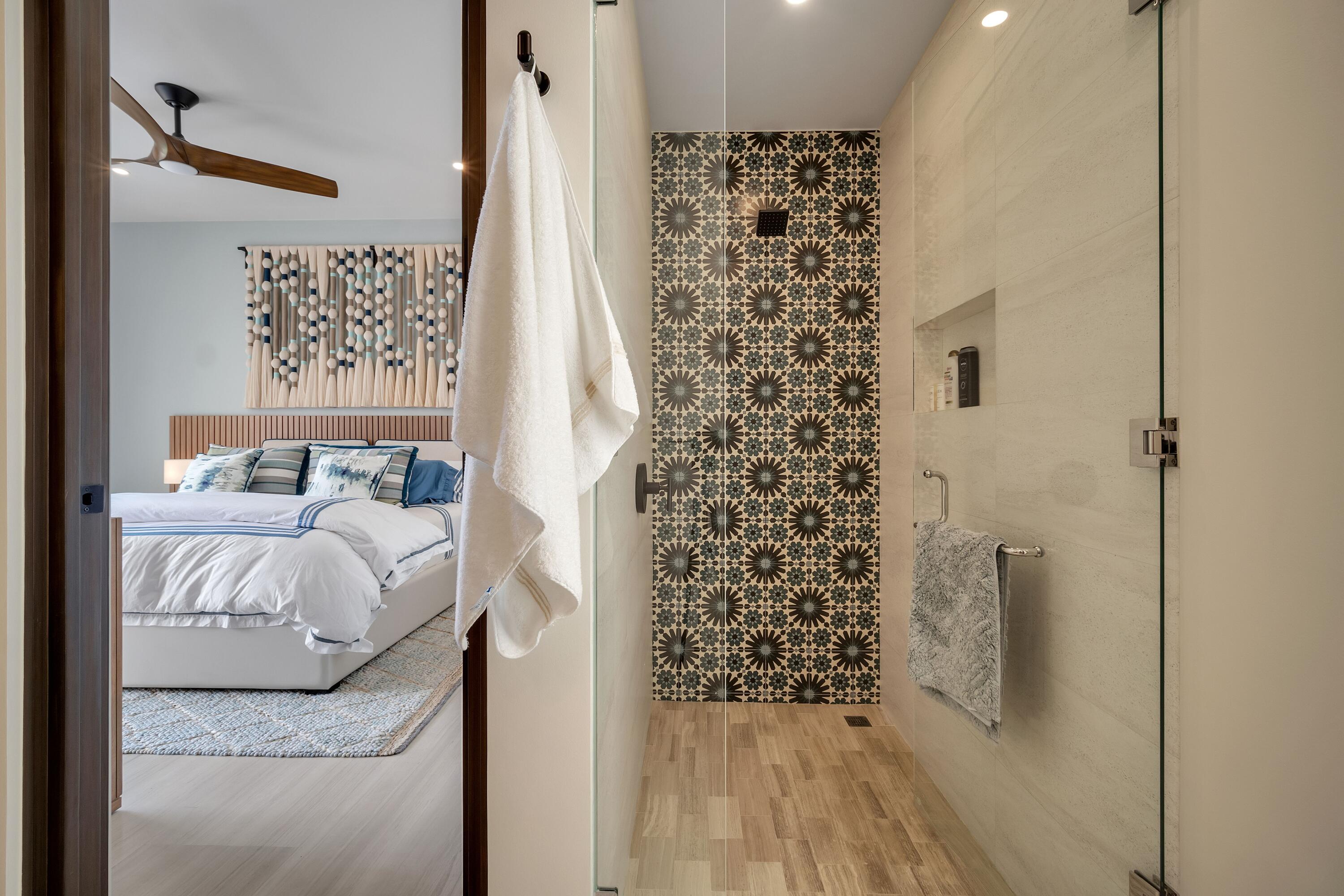 MLS #25-2333 image #24