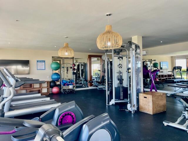 MLS #24-2107 image #37