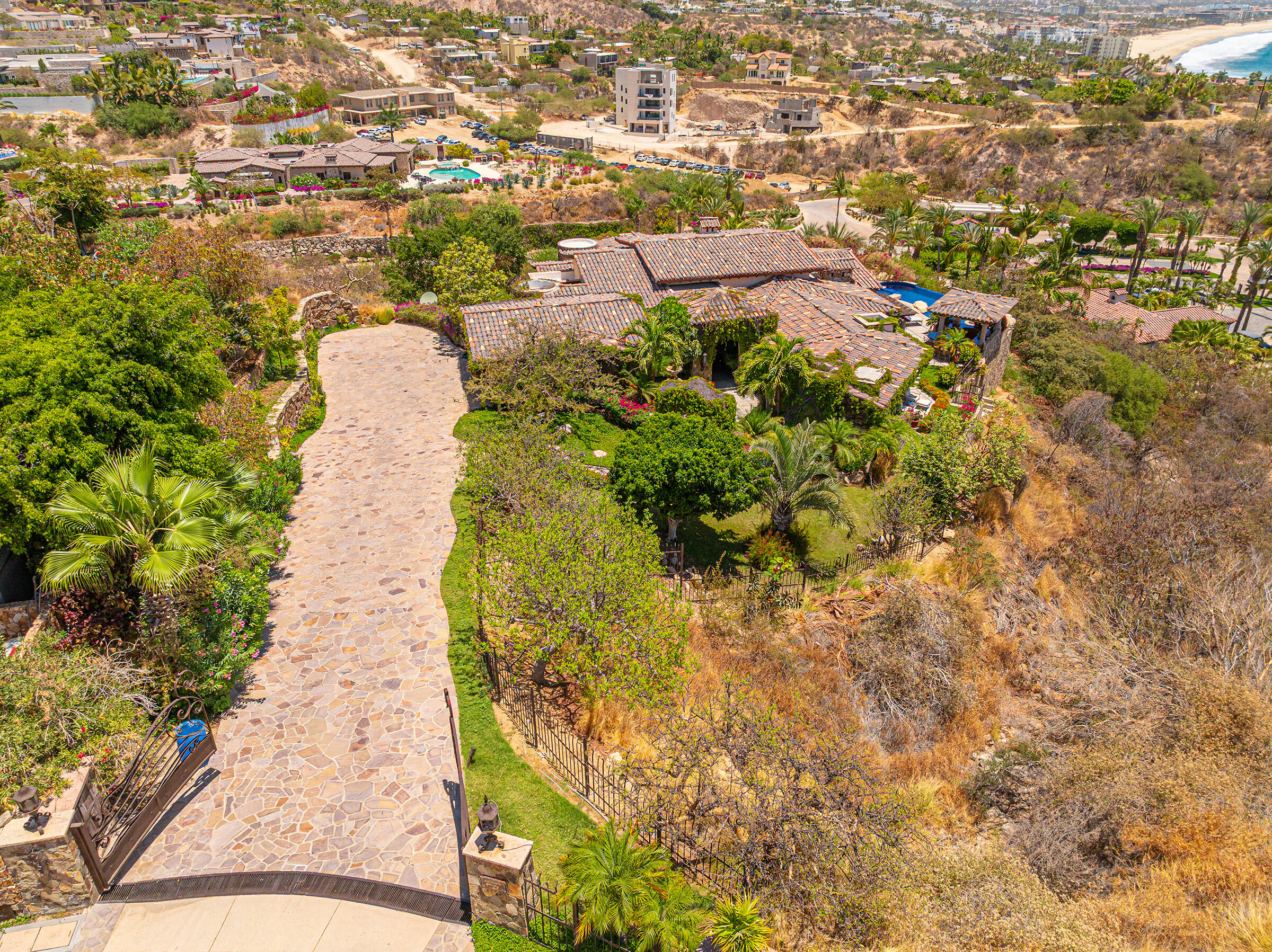 MLS #25-2388 image #24