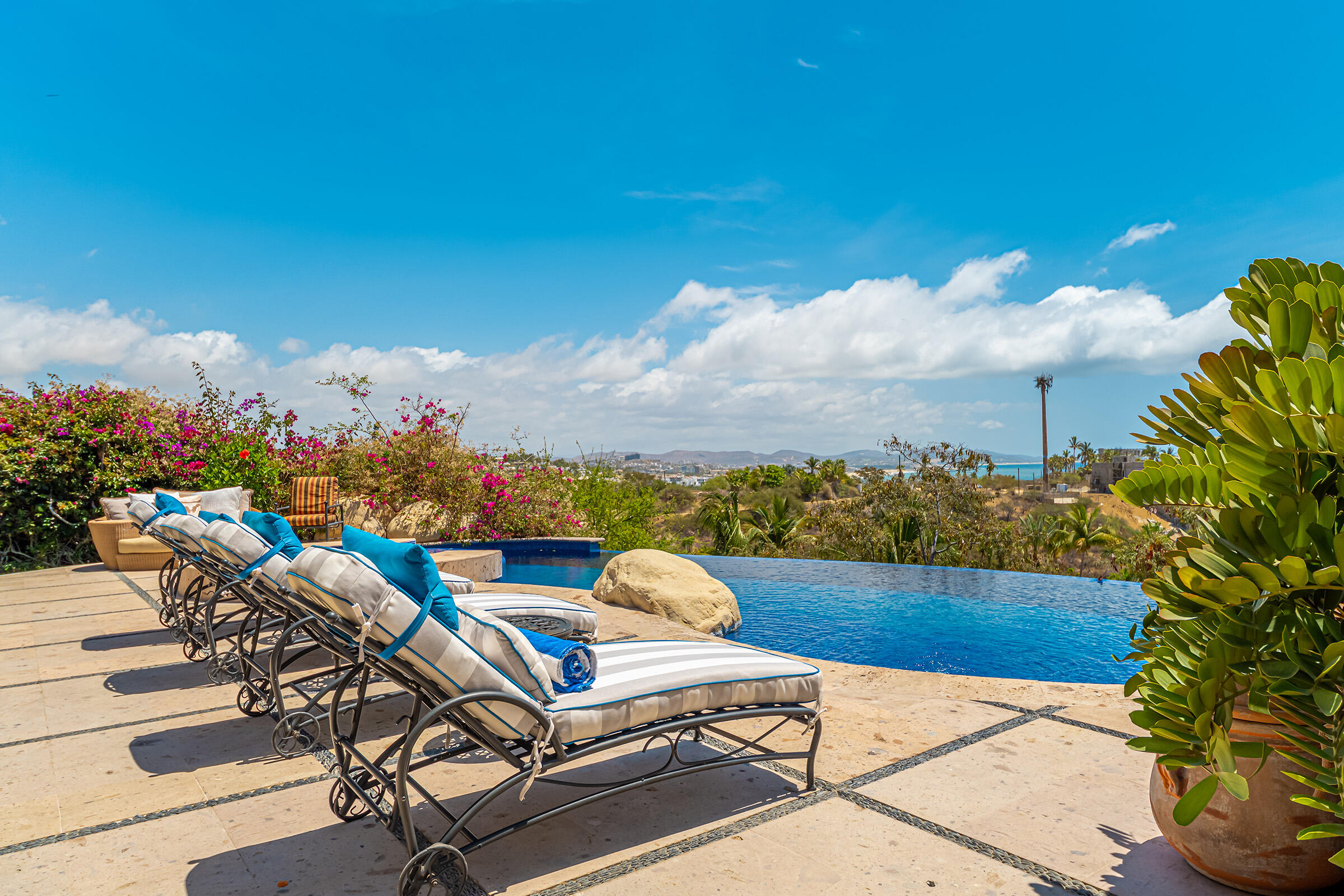 MLS #25-2388 image #50