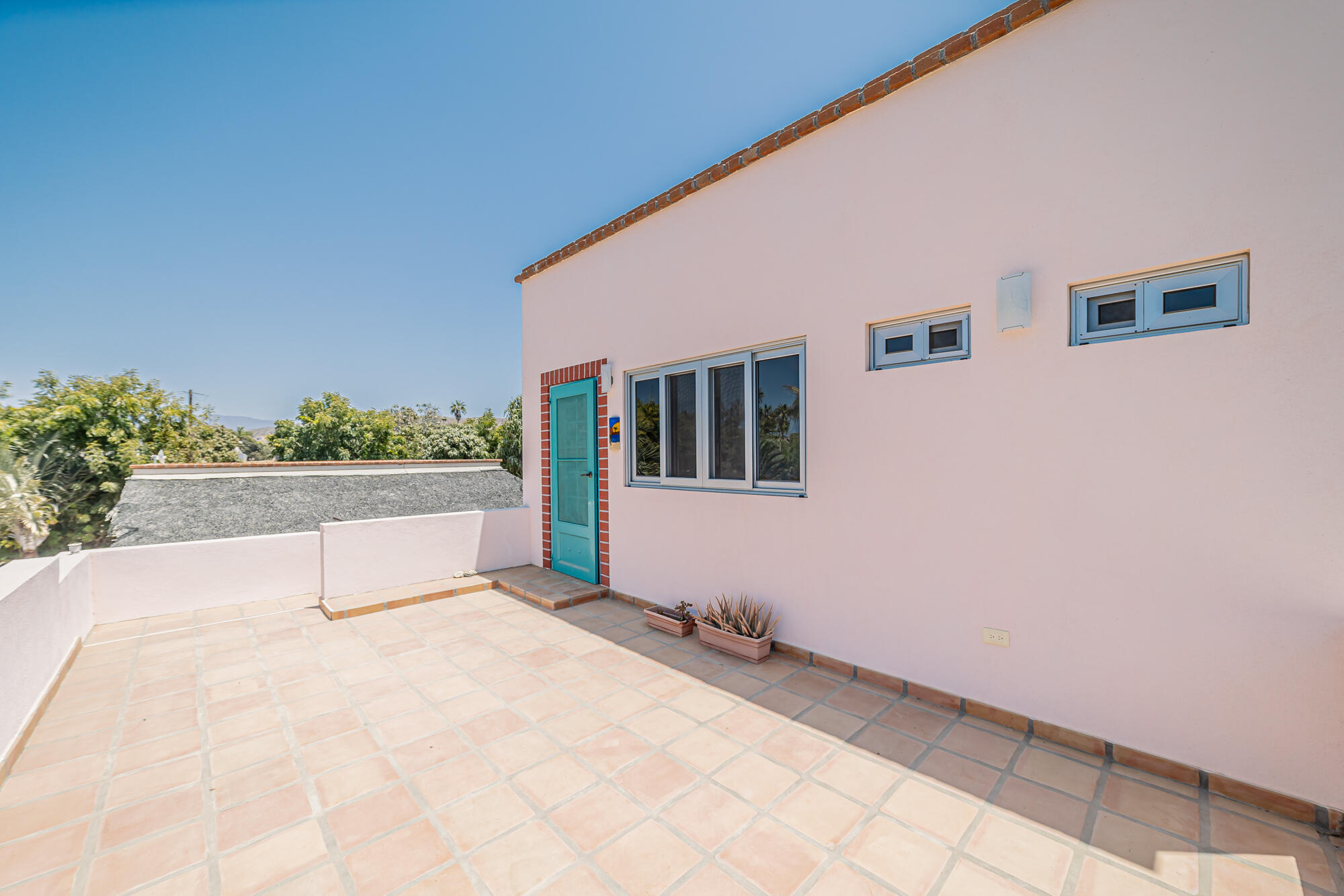 MLS #25-2428 image #14