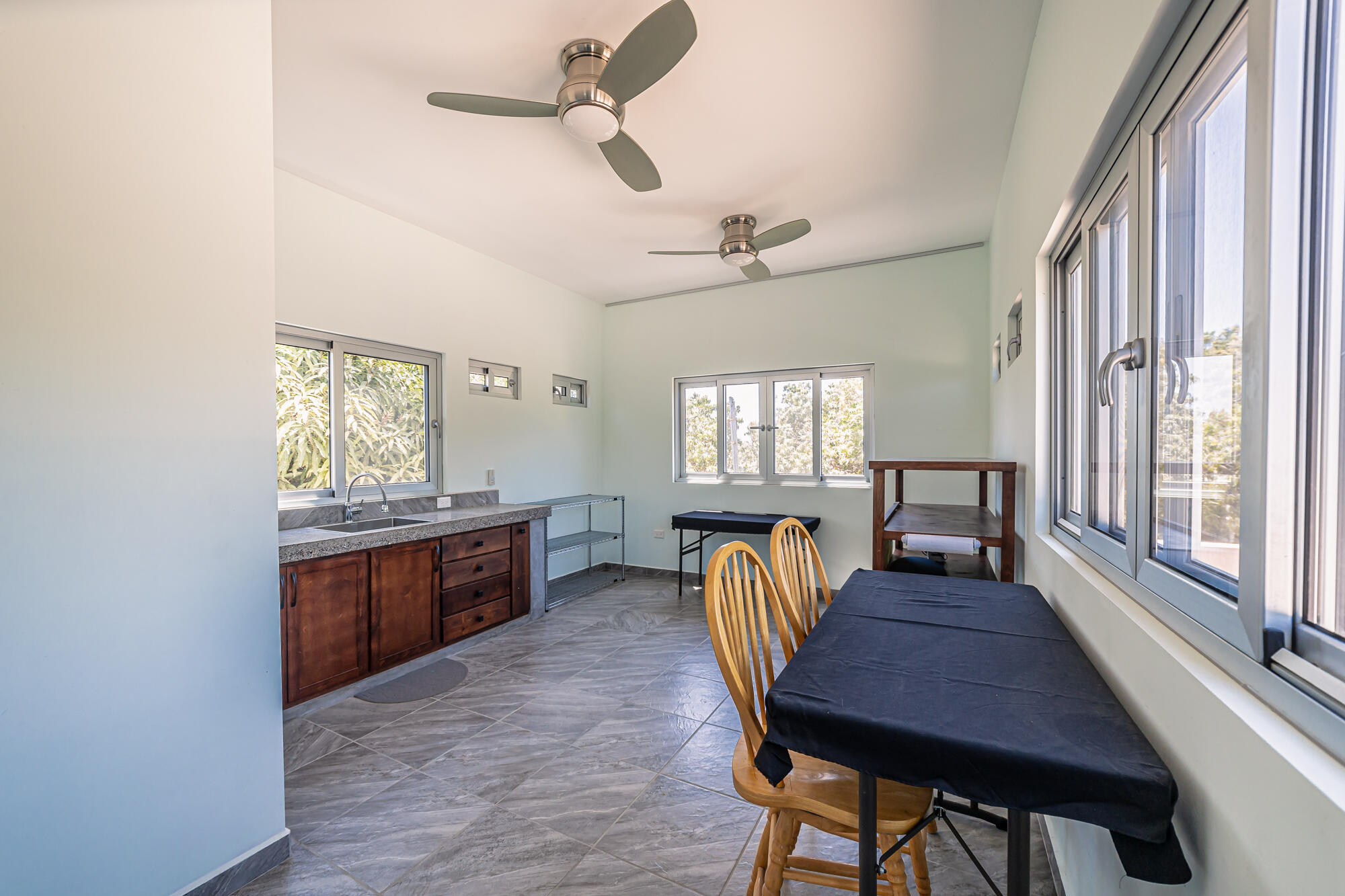 MLS #25-2428 image #15